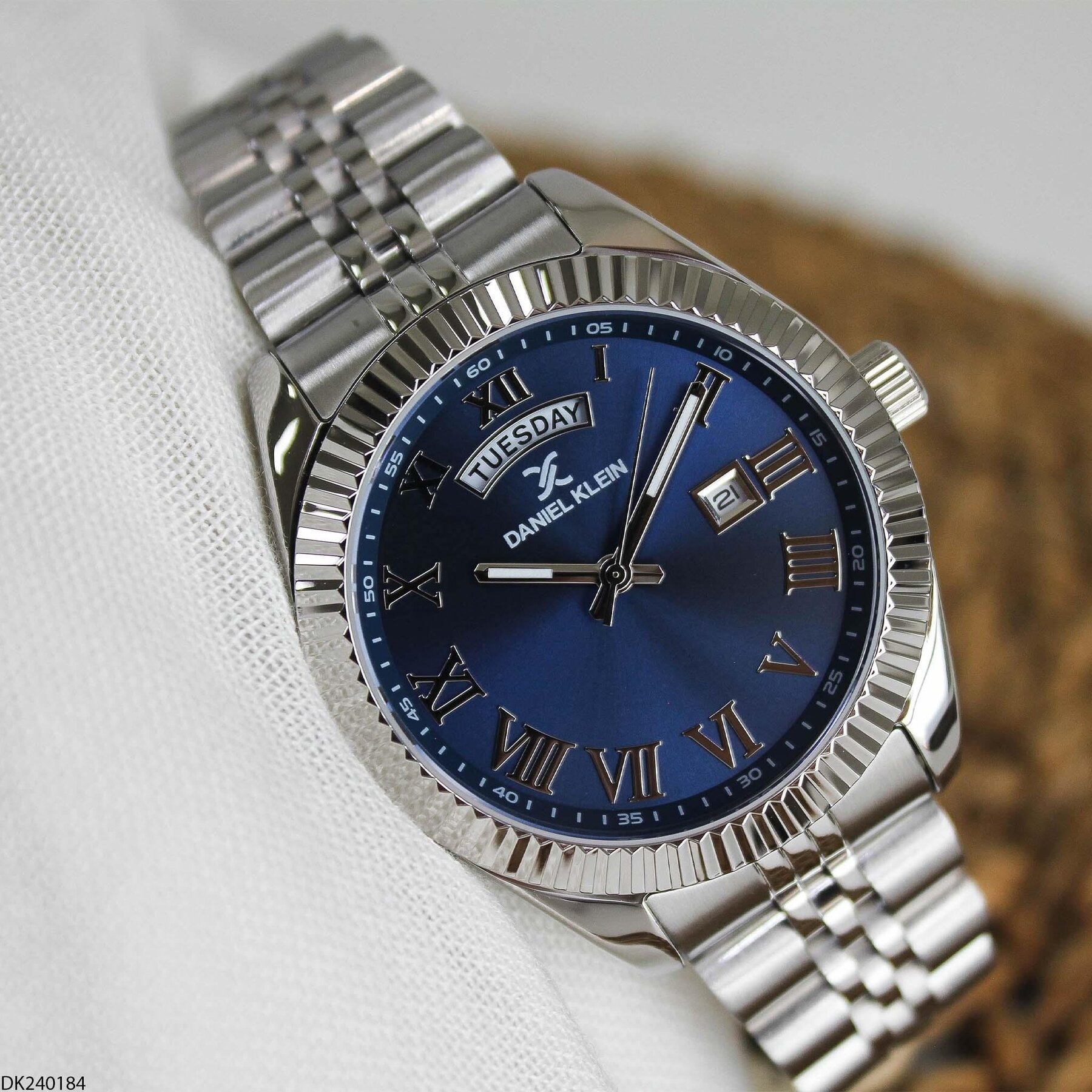 Daniel Klein DK240184 Steel Strap Men Watch