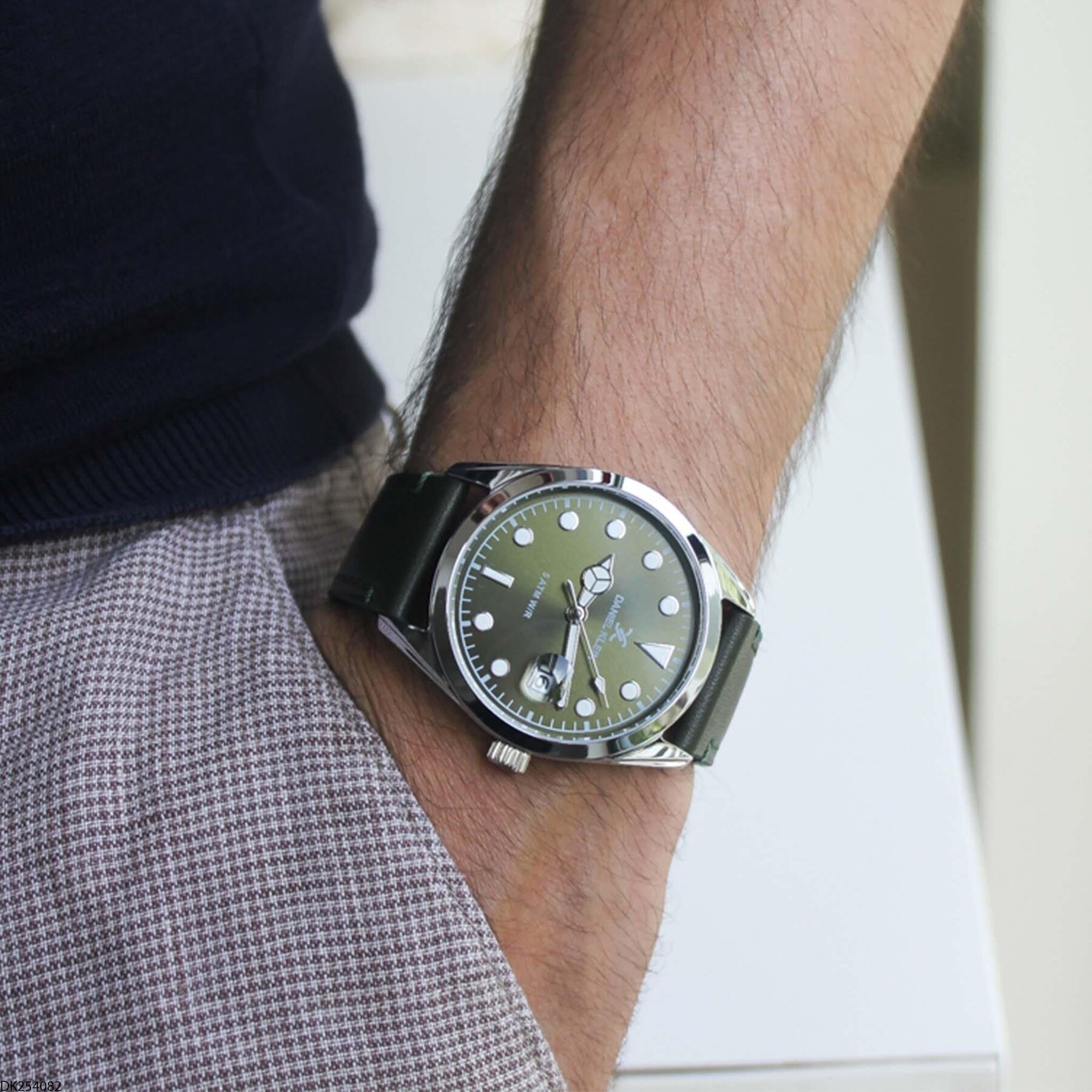 Daniel Klein DK254082 Deri Kordonlu Erkek Kol Saati