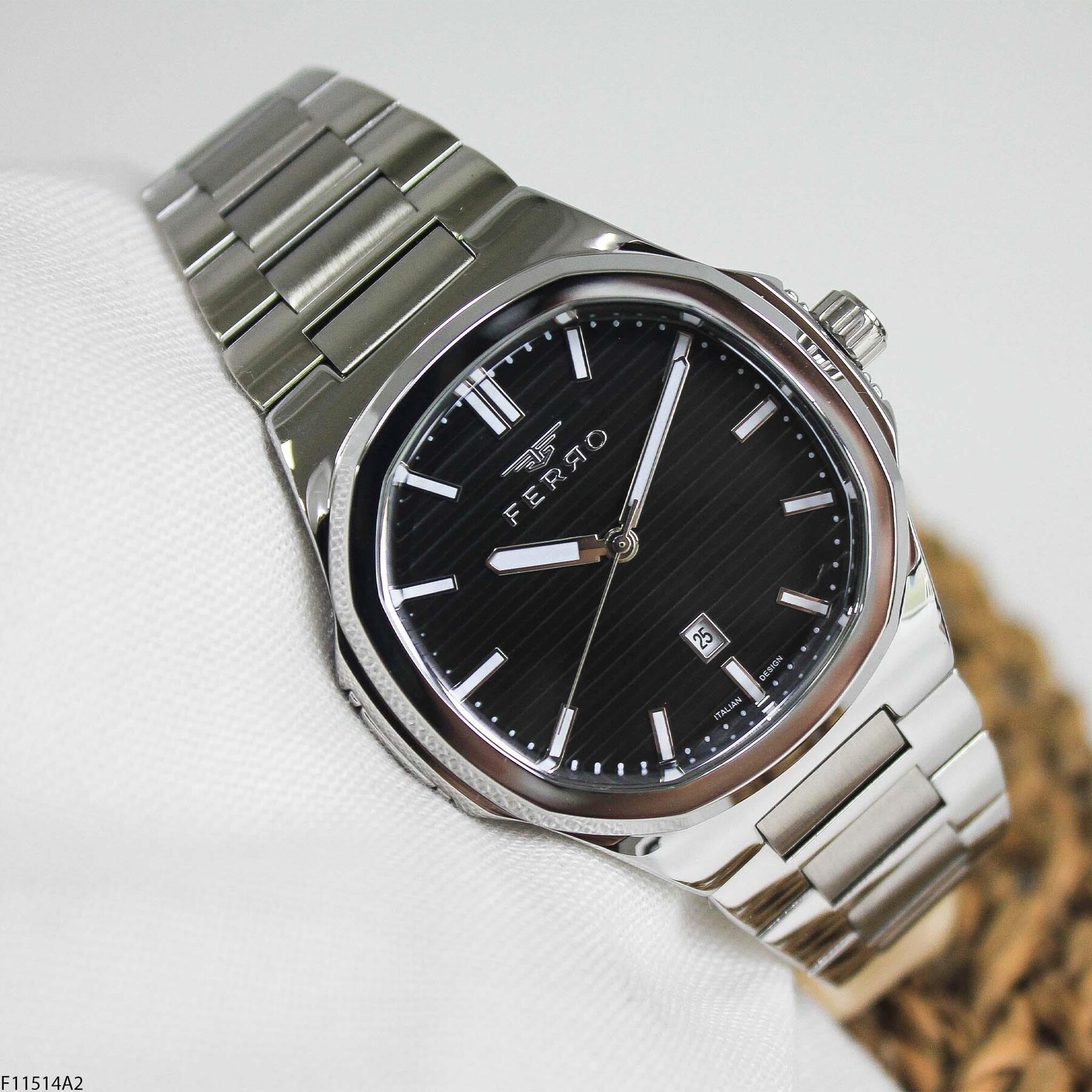 Ferro F11514A2 Çelik Kordonlu Erkek Kol Saati