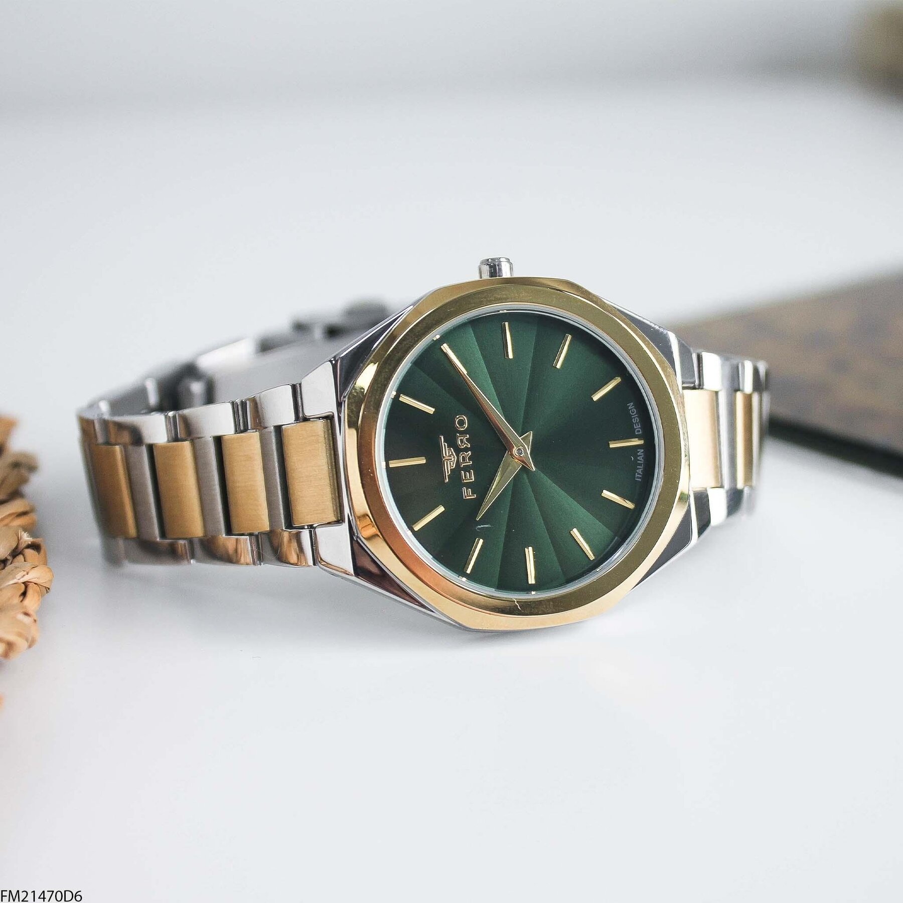 Ferro FM21470D6 Çelik Kordonlu Kadın Kol Saati