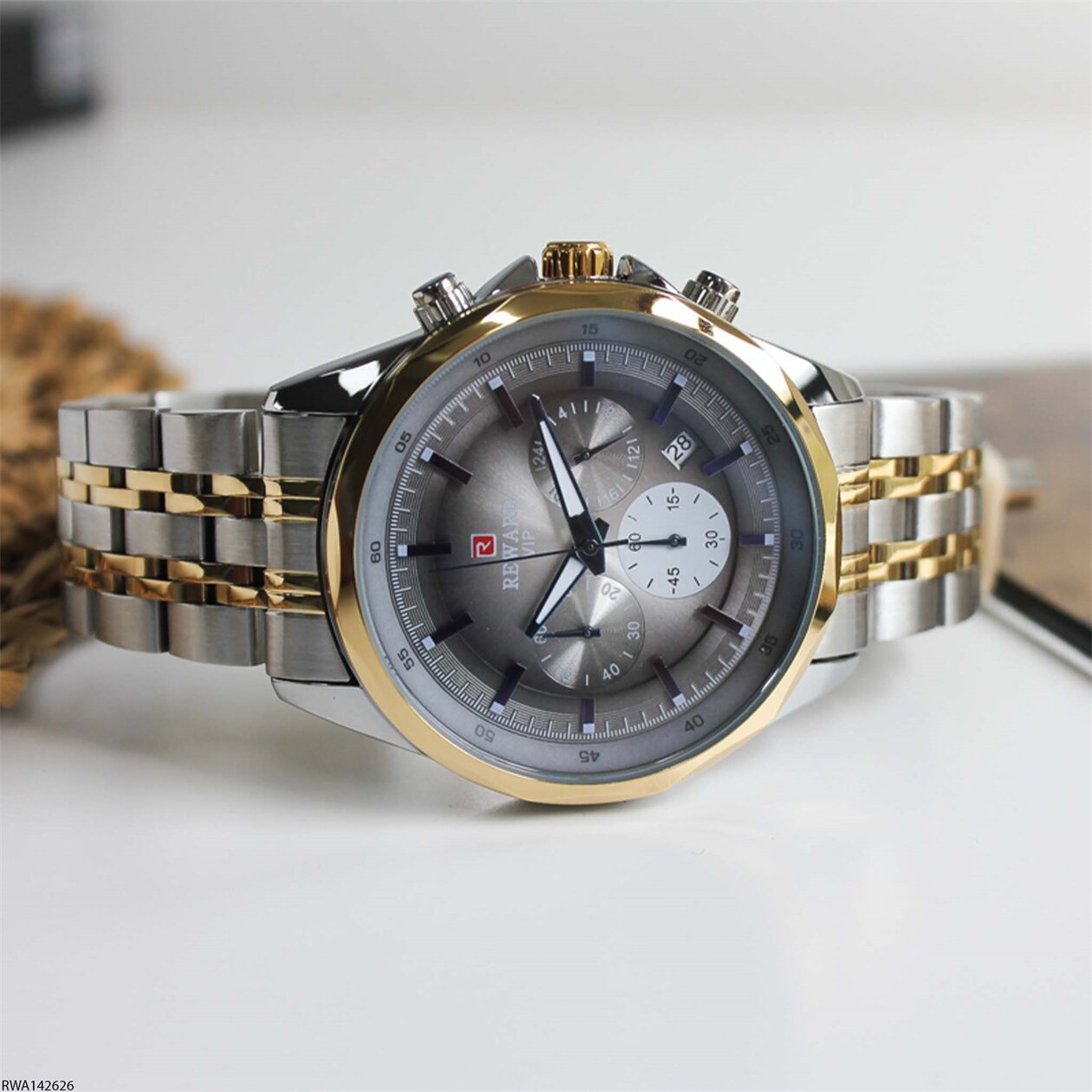 Reward RWA142626 VIP Erkek Kol Saati