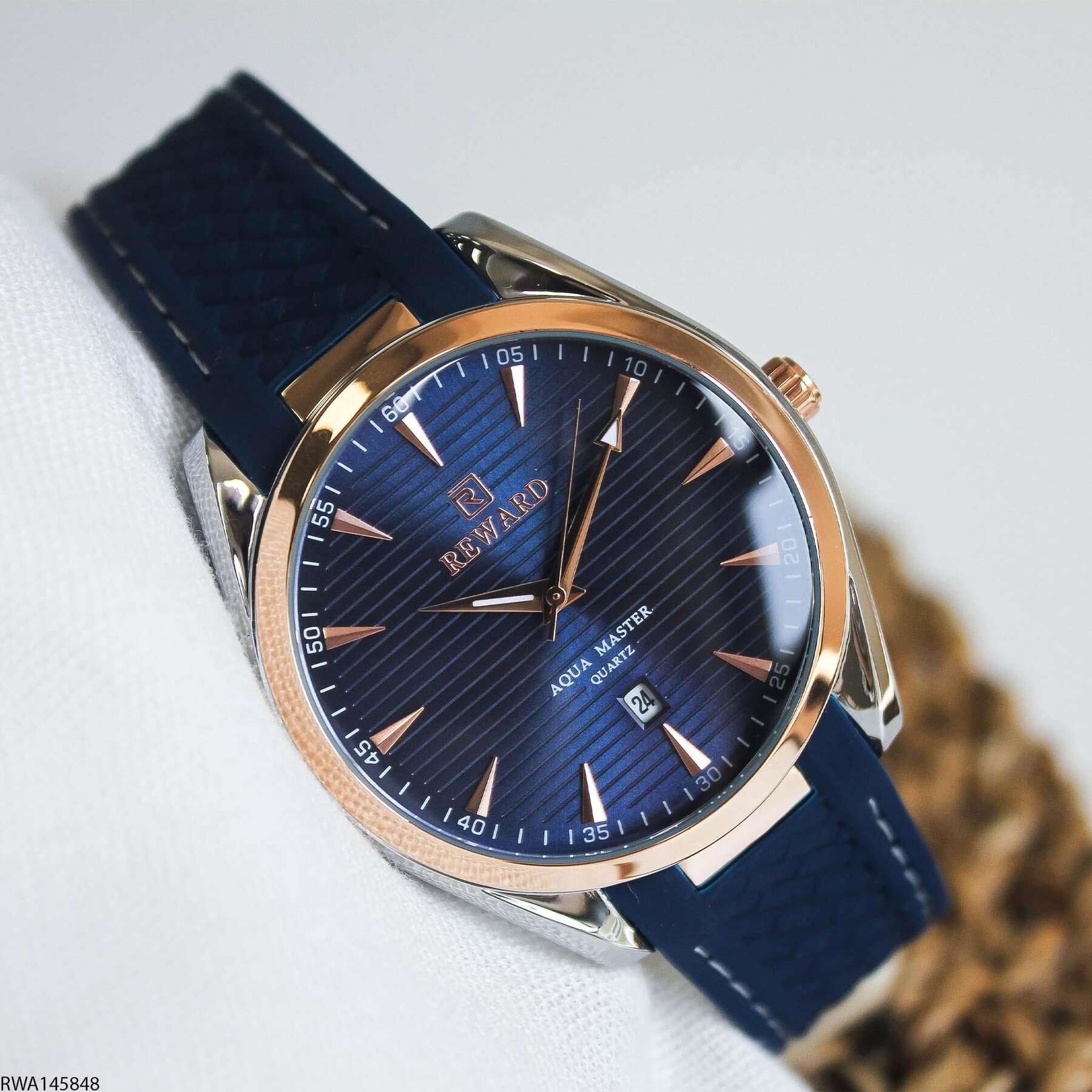 Reward RWA145848 Silikon Kordonlu Erkek Kol Saati