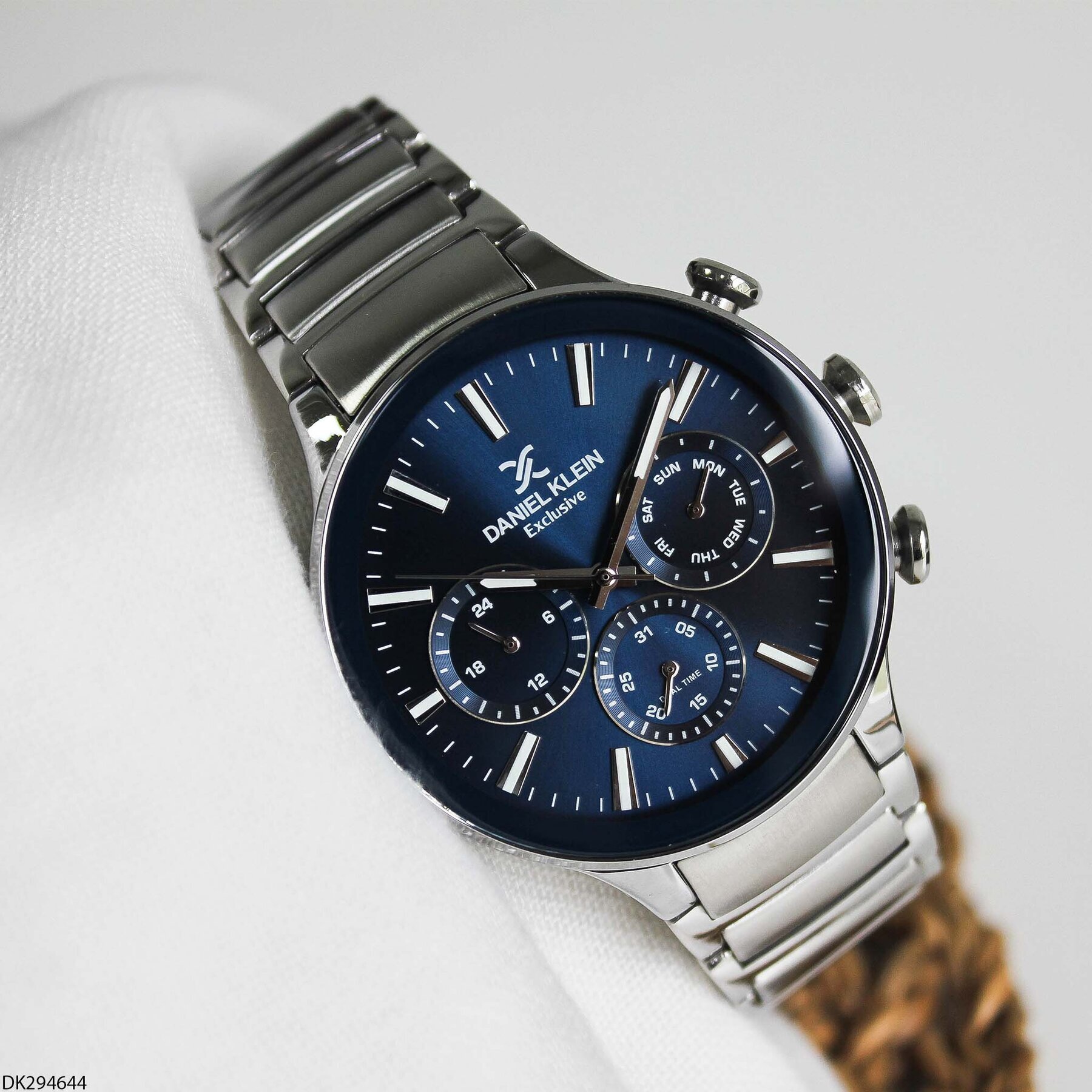 Daniel Klein DK453126 Steel Strap Men Watch