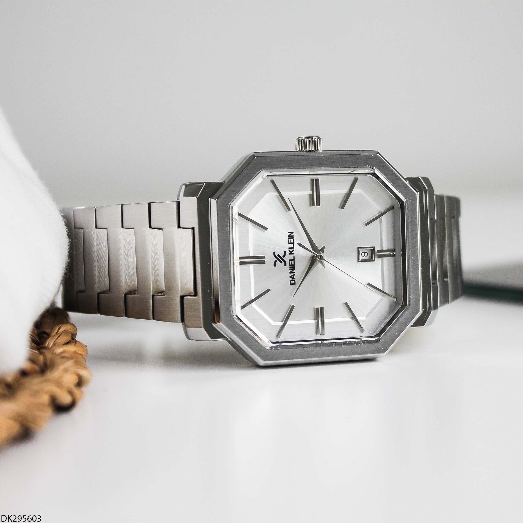 Daniel Klein DK453126 Steel Strap Men Watch