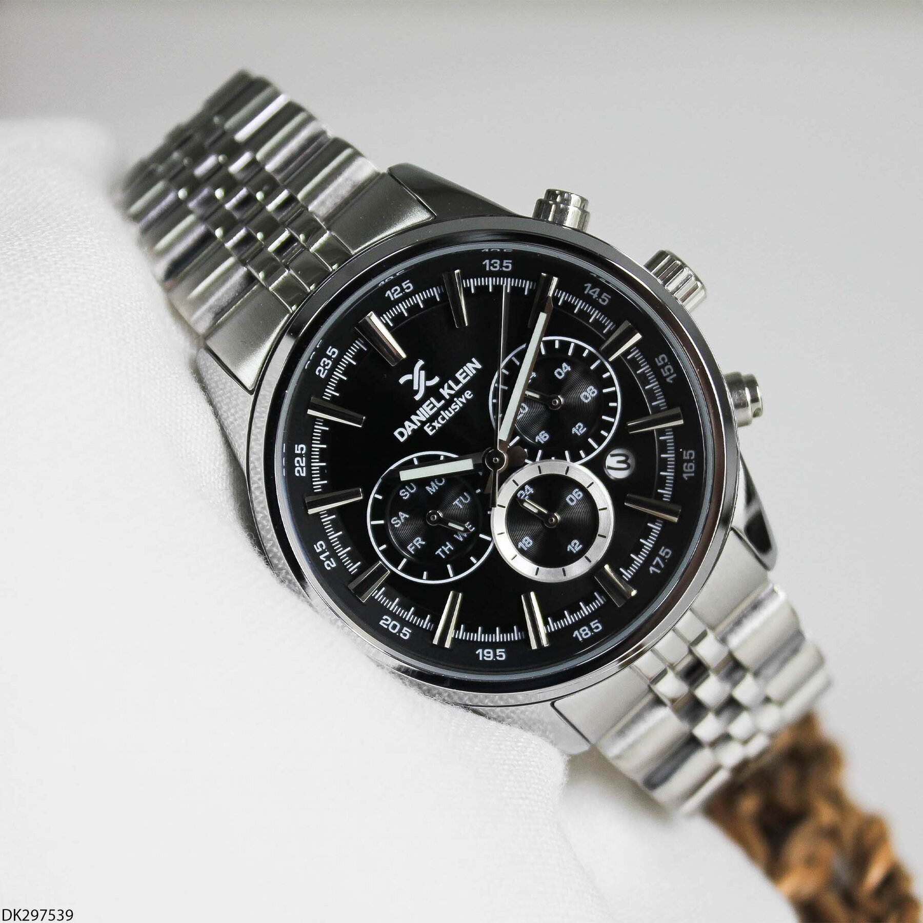 Daniel Klein DK453126 Steel Strap Men Watch