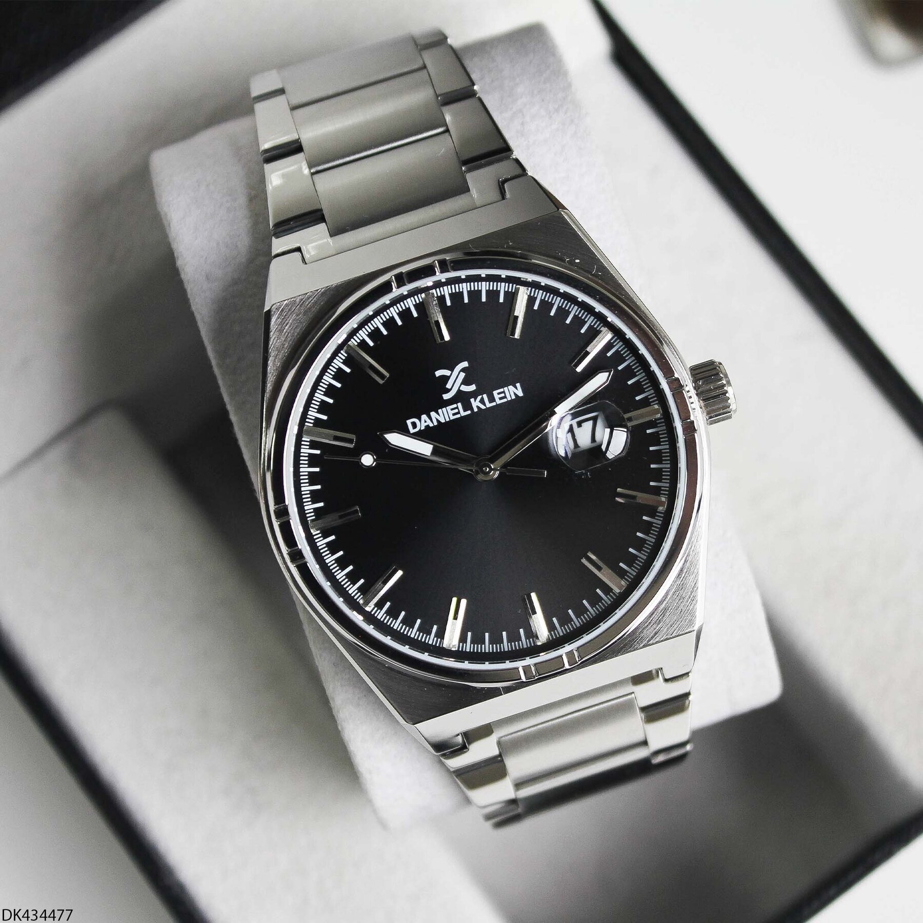 Daniel Klein DK453126 Steel Strap Men Watch