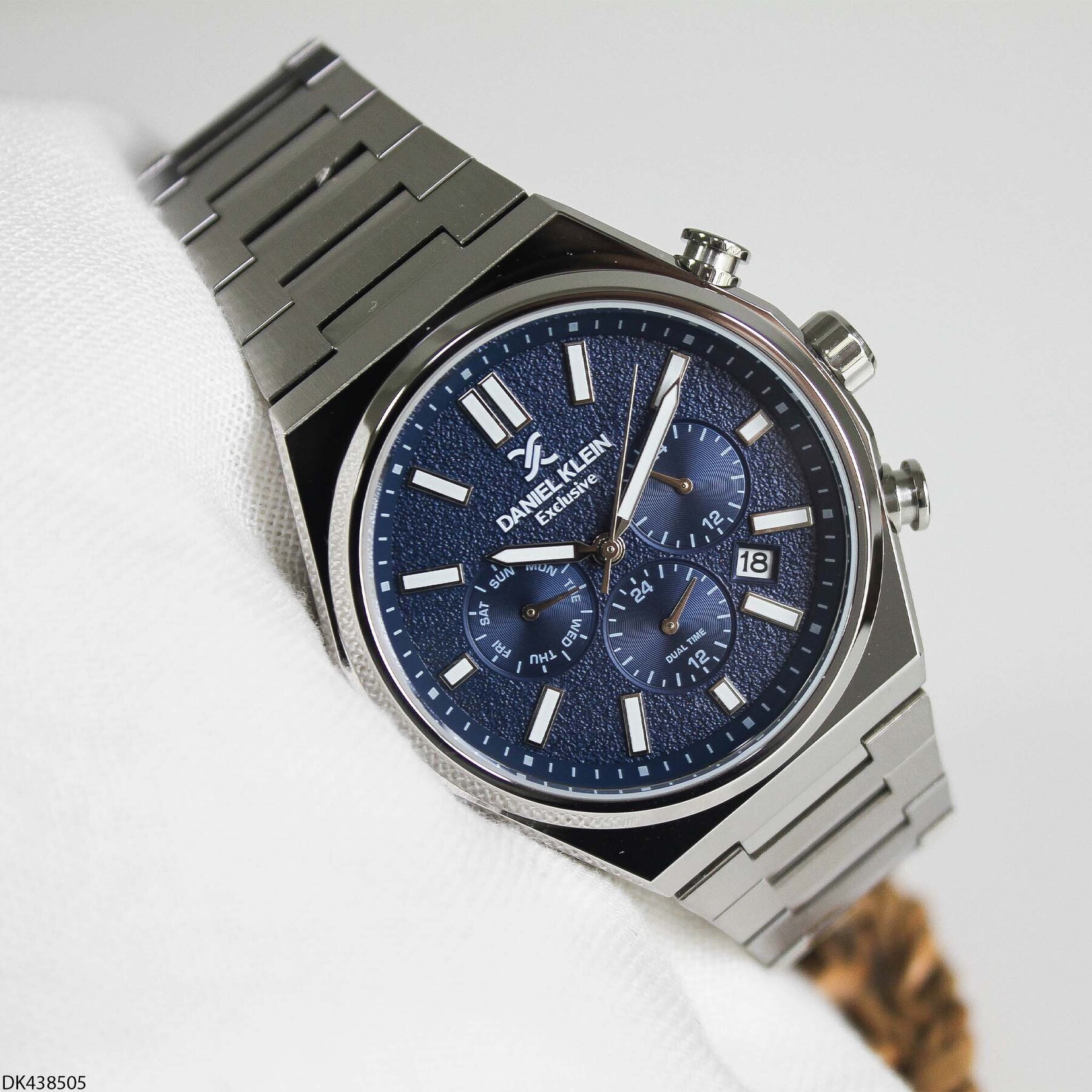 Daniel Klein DK453126 Steel Strap Men Watch