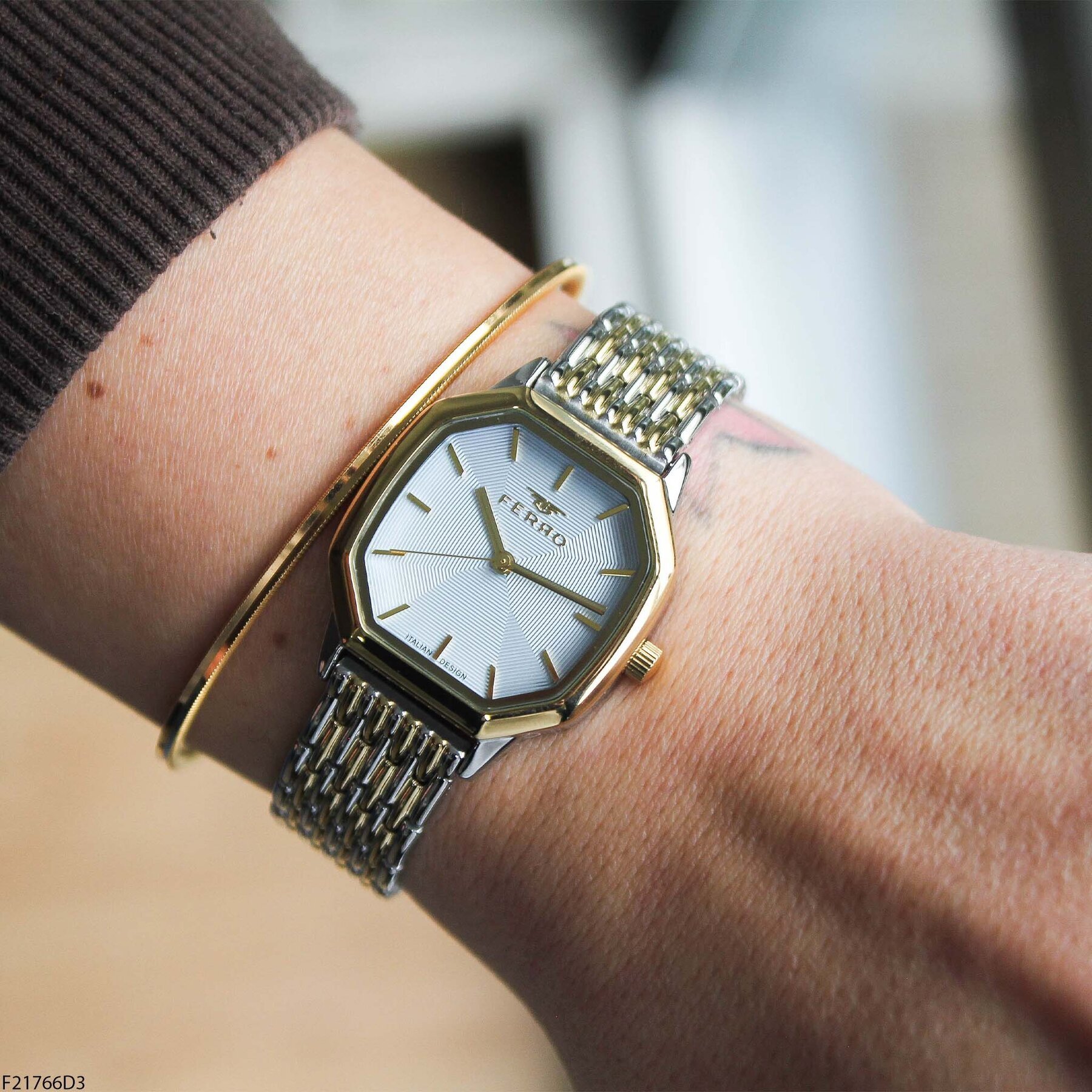 Ferro F21766D3 Çelik Kordonlu Kadın Kol Saati