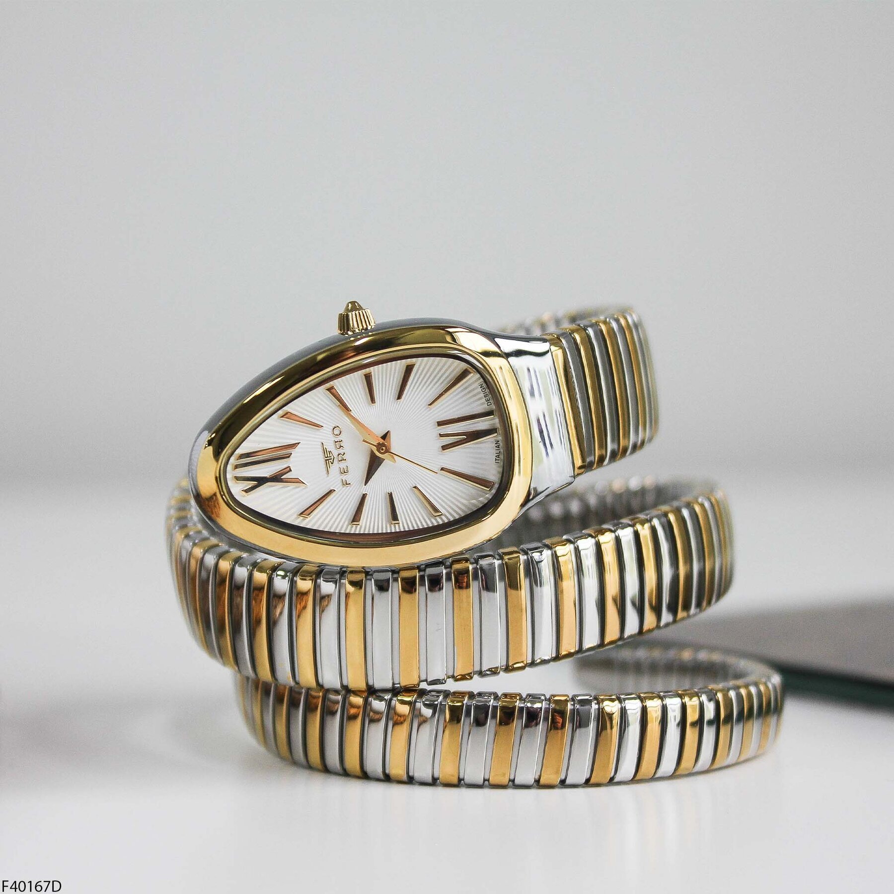 Ferro F40167D Çelik Kordonlu Kadın Kol Saati