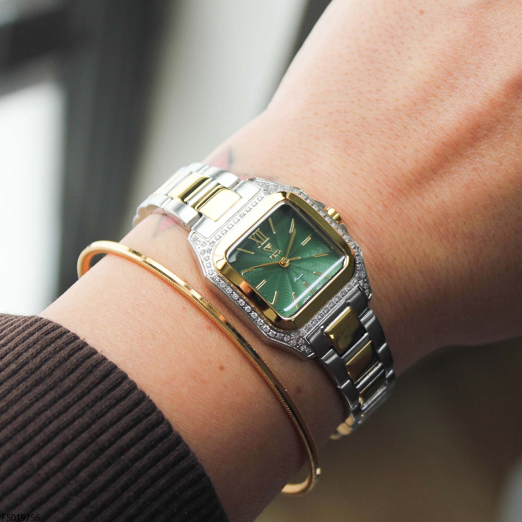 Fiesta FS019756 Çelik Kordonlu Kadın Kol Saati