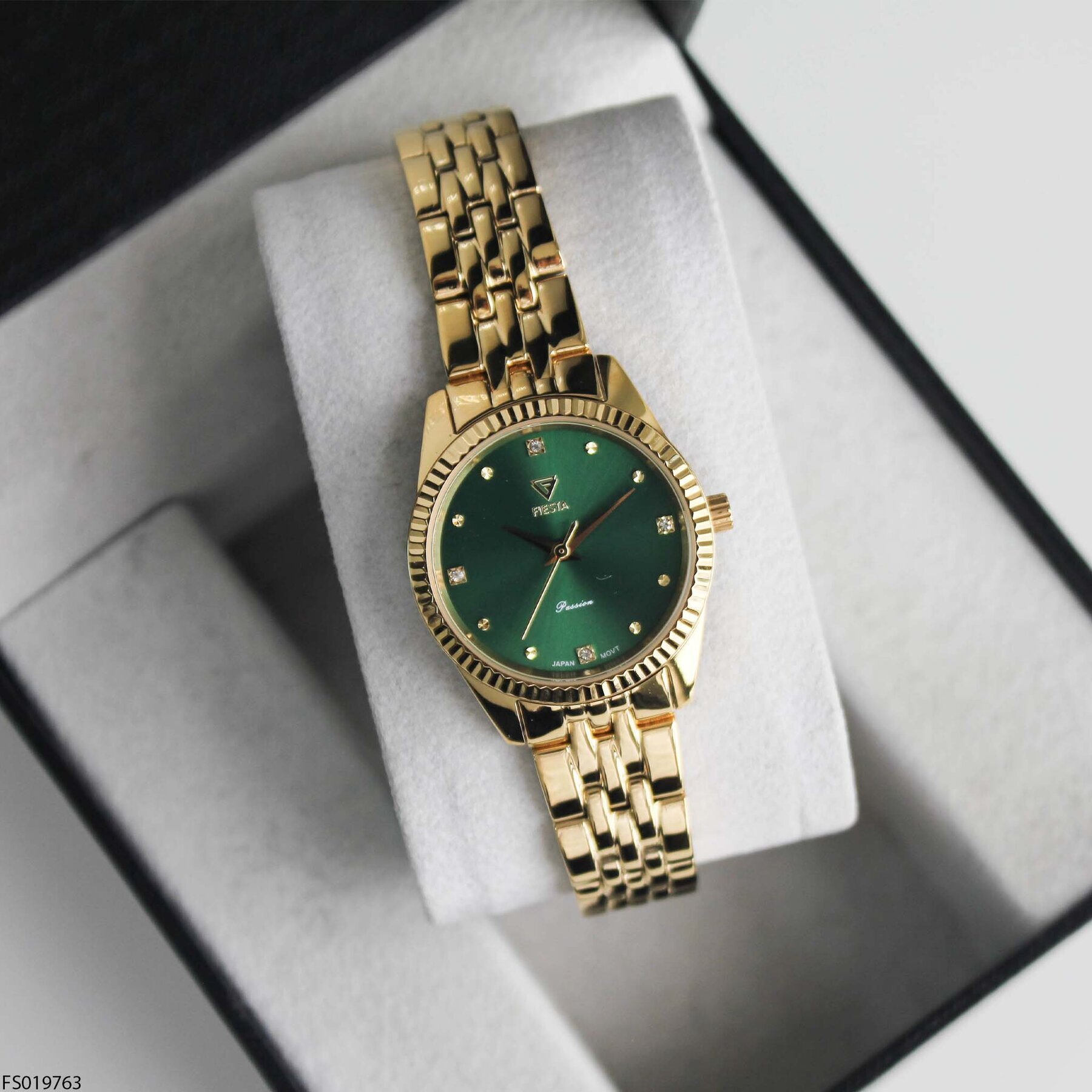 Fiesta FS019763 Çelik Kordonlu Kadın Kol Saati