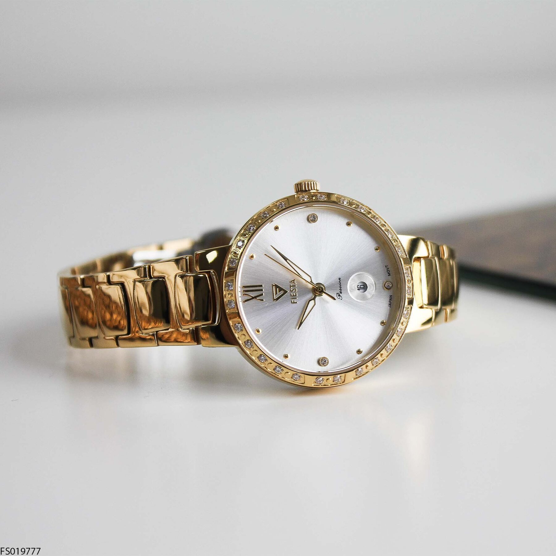 Fiesta FS019777 Çelik Kordonlu Kadın Kol Saati