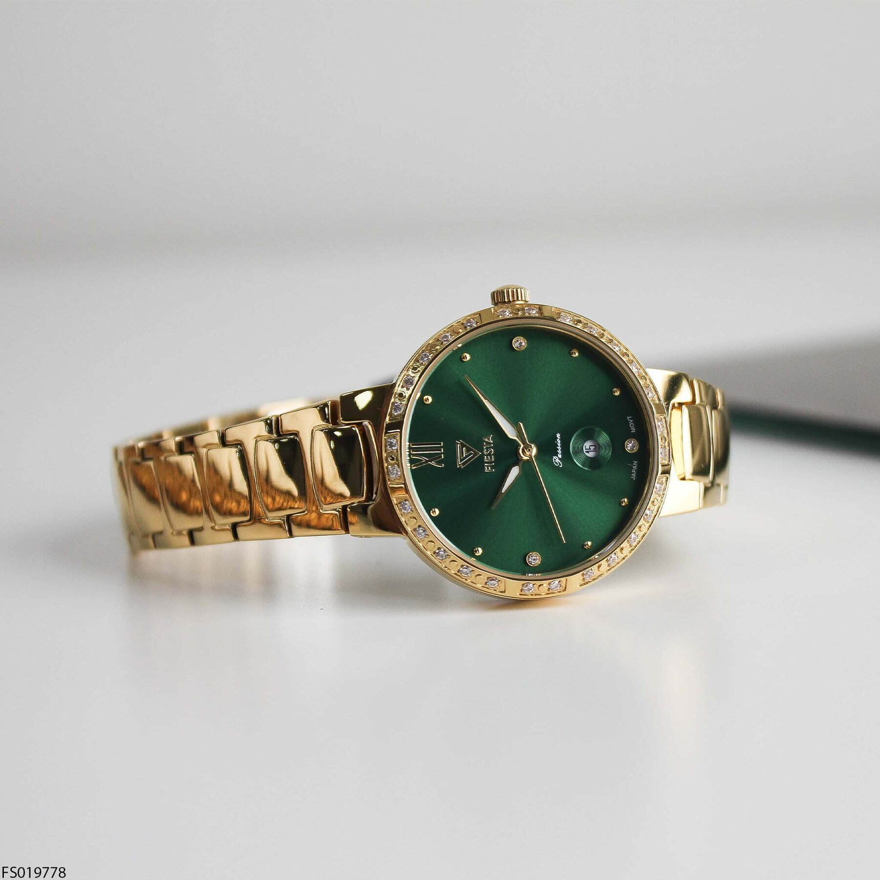 Fiesta FS019778 Çelik Kordonlu Kadın Kol Saati