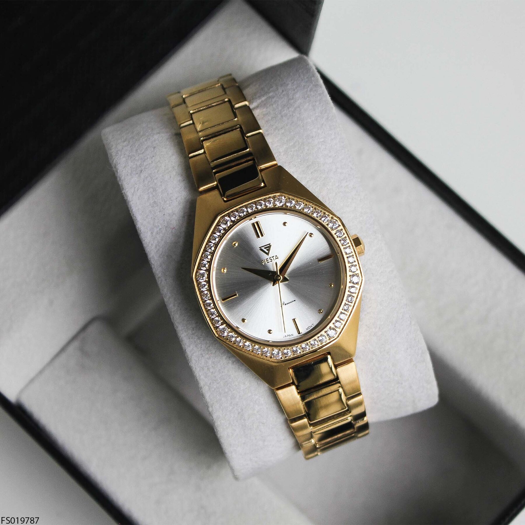 Fiesta FS019787 Çelik Kordonlu Kadın Kol Saati