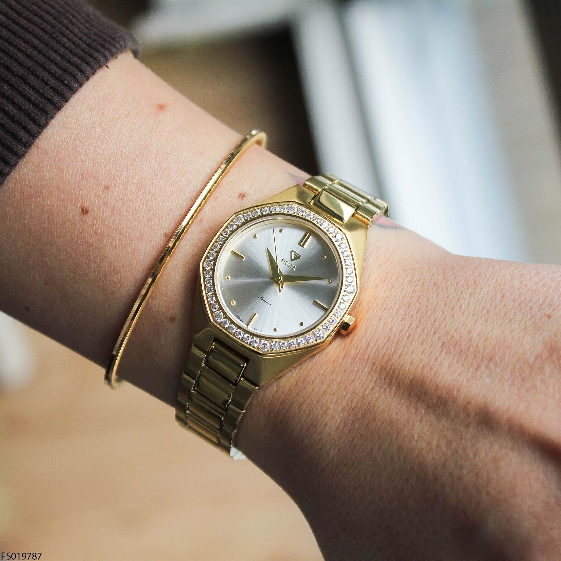 Fiesta FS019787 Çelik Kordonlu Kadın Kol Saati