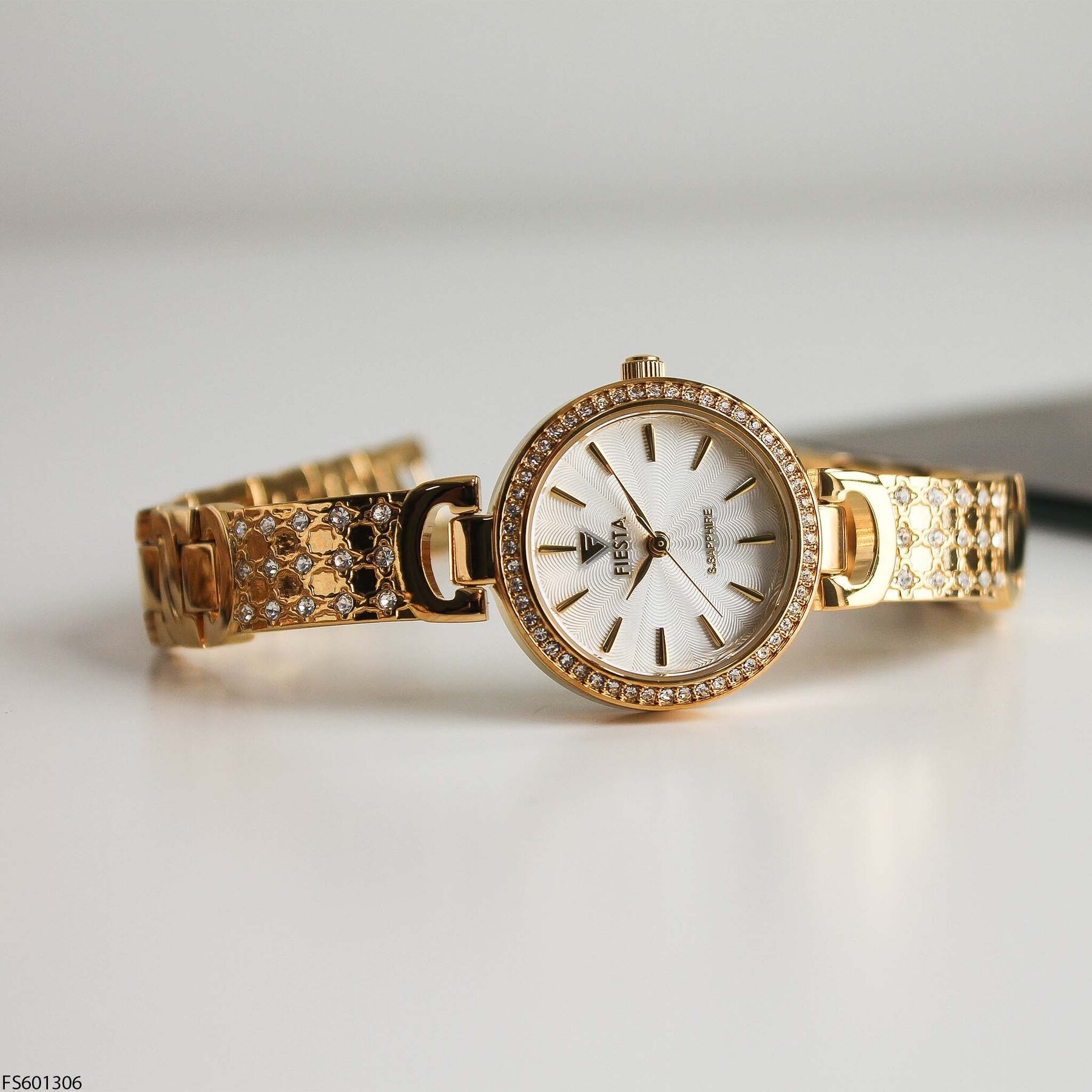 Fiesta FS601306 Çelik Kordonlu Kadın Kol Saati