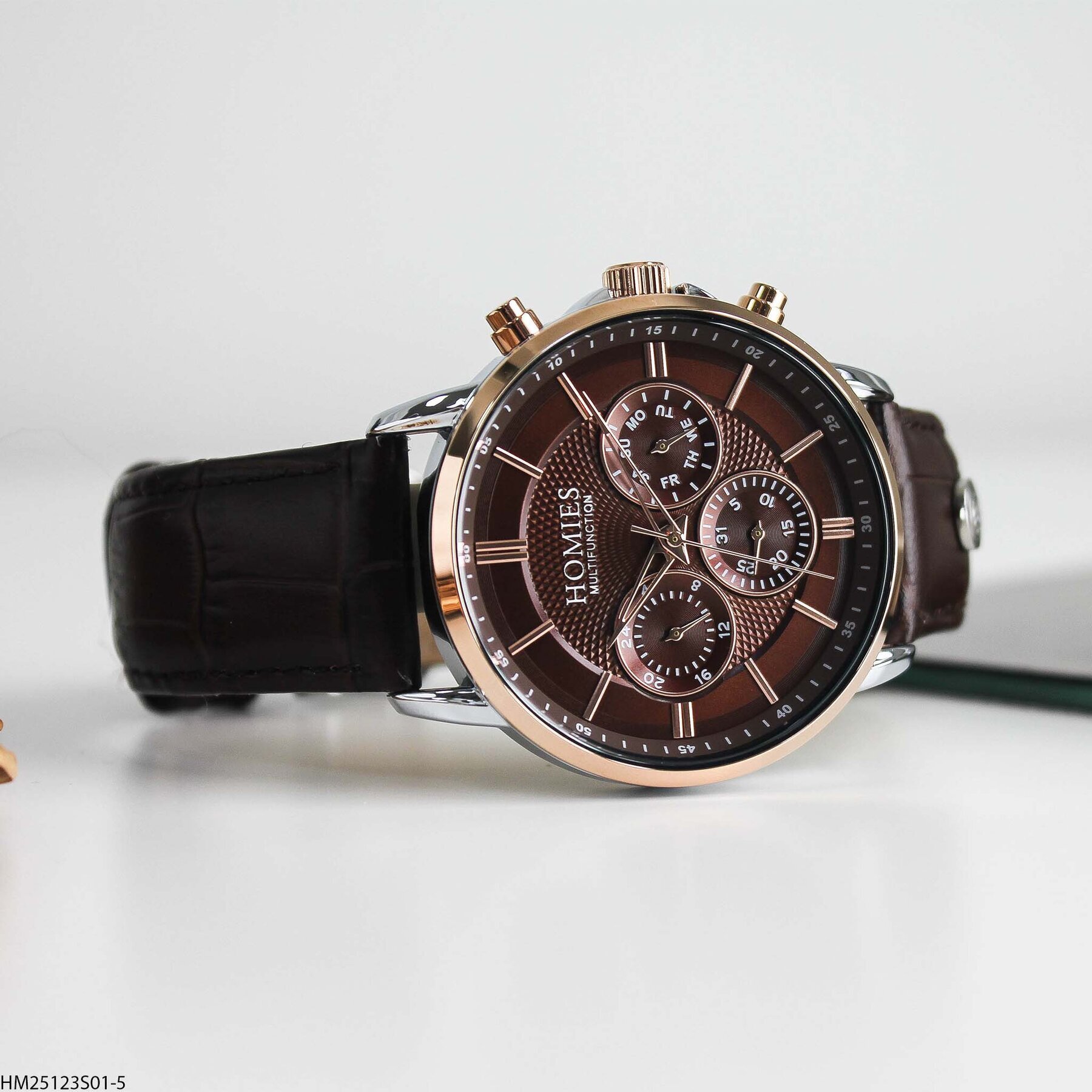 Homies HM25123S01-3 Leather Strap Men Watch