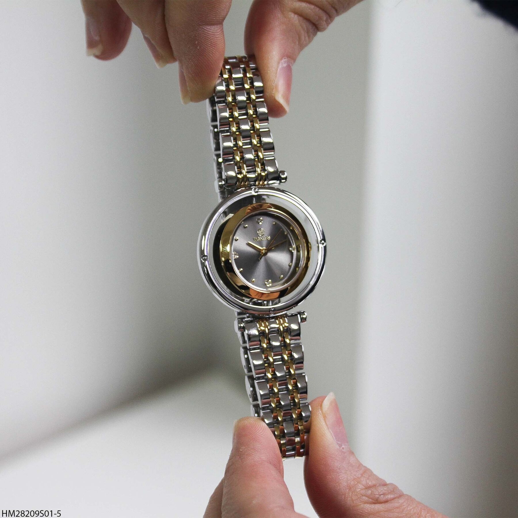 Homies HM23899S01-3 Steel Strap  Women Watch