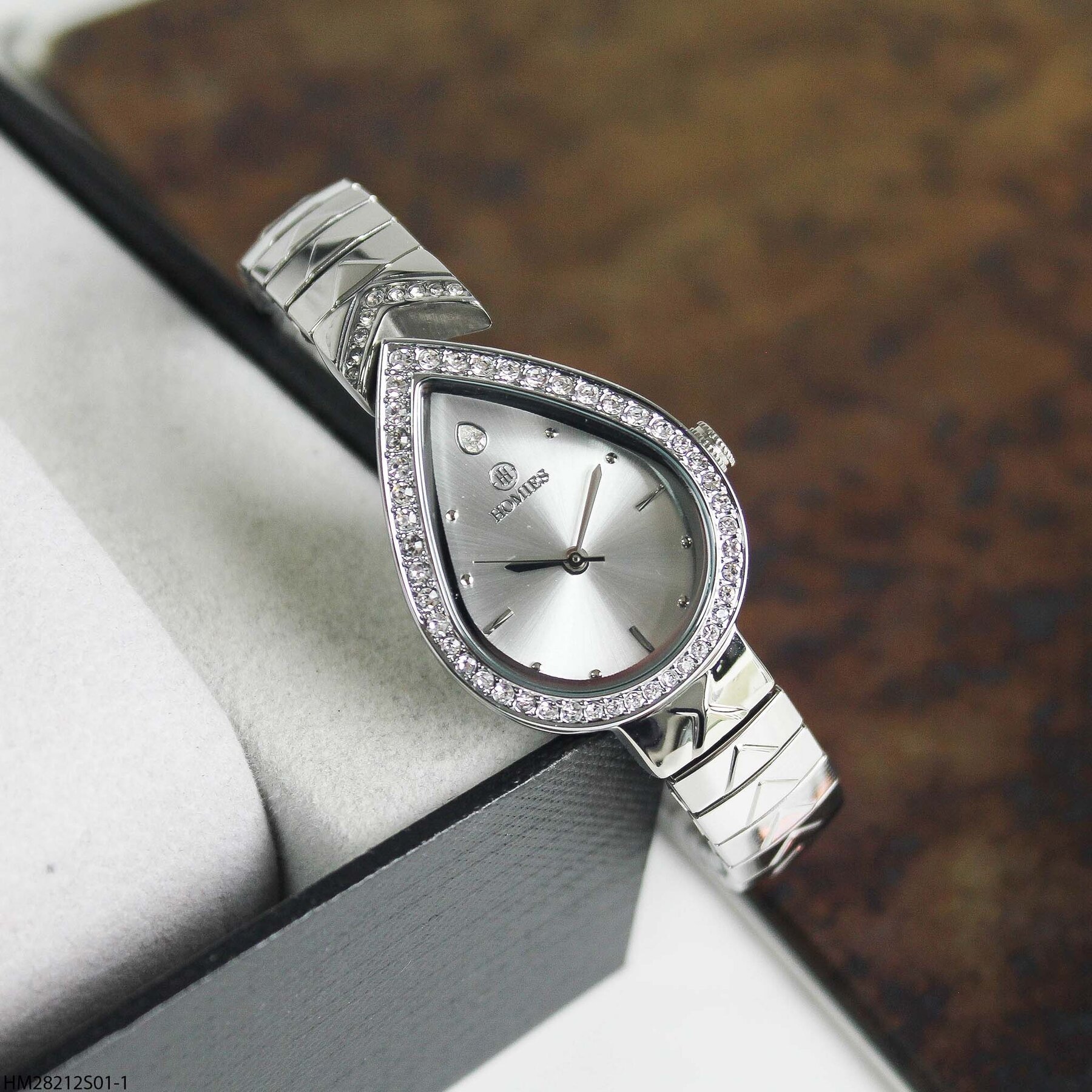 Homies HM23899S01-3 Steel Strap  Women Watch