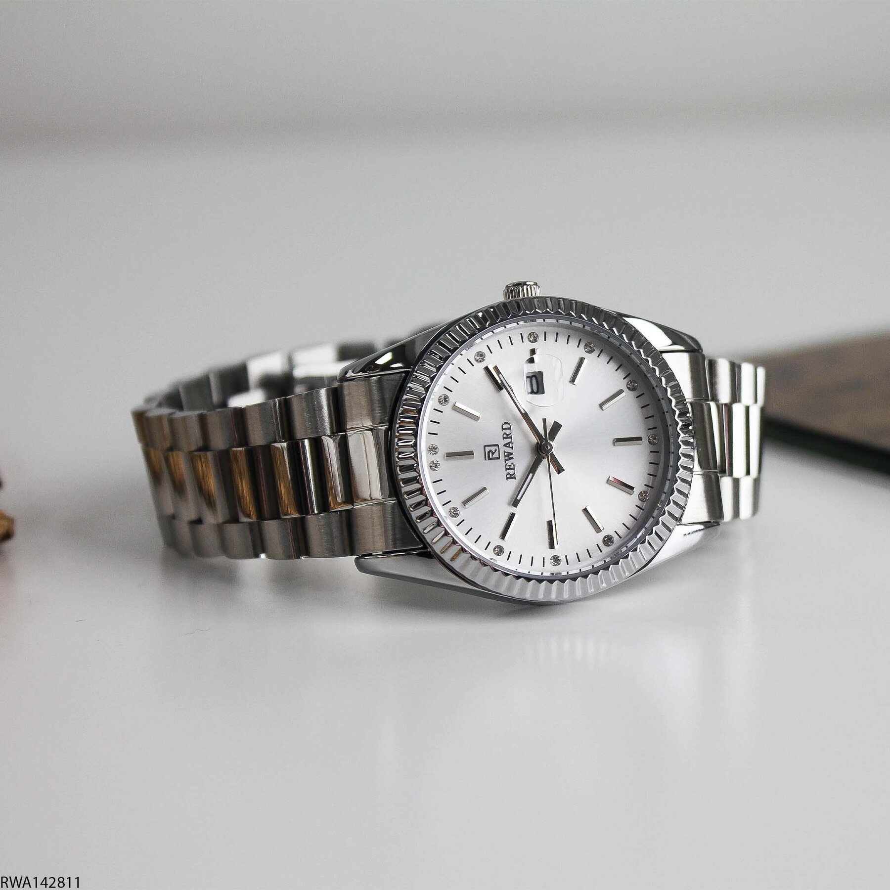 Reward RWA146964 Steel Strap Women Watch