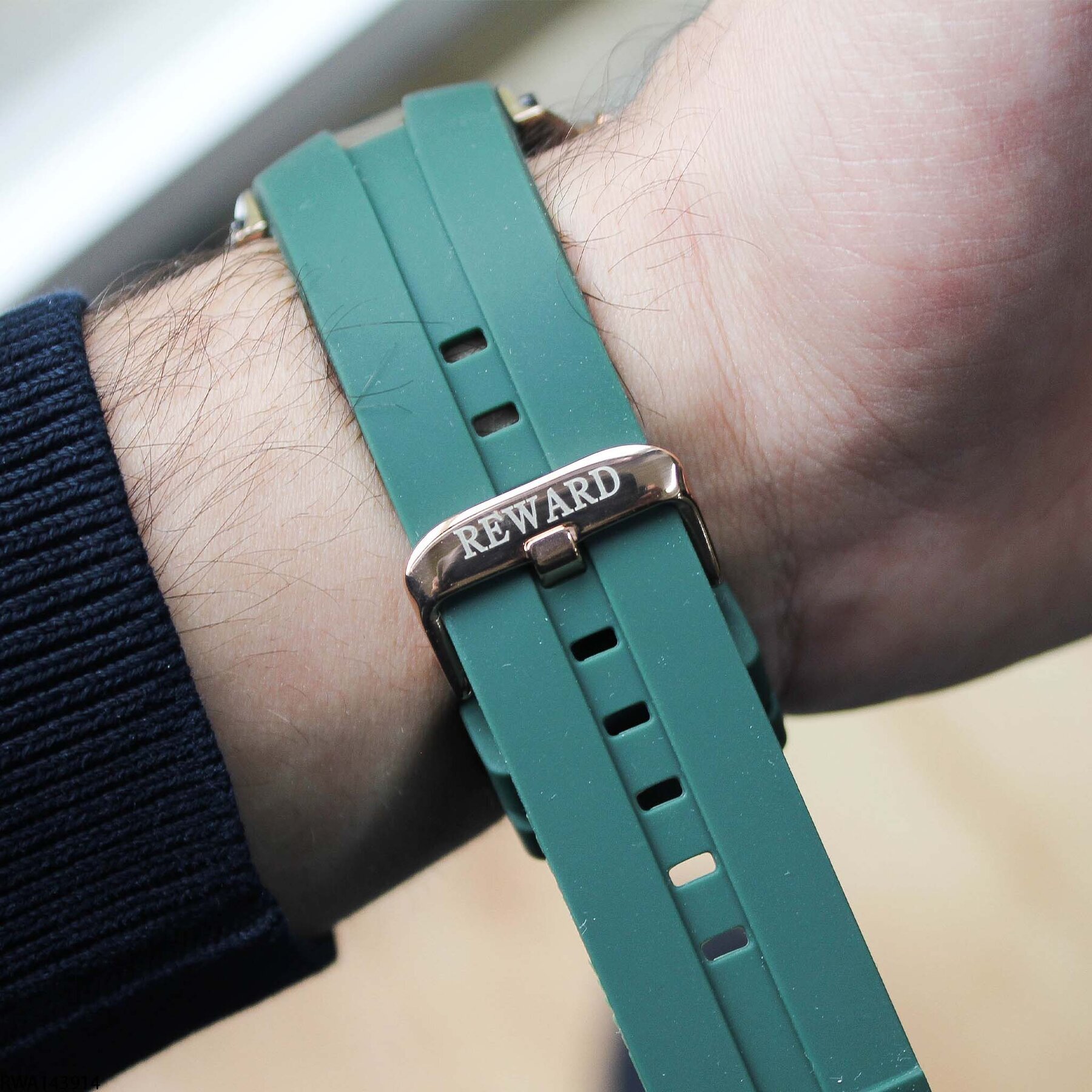 Reward RWA147154 Steel Strap Men Watch