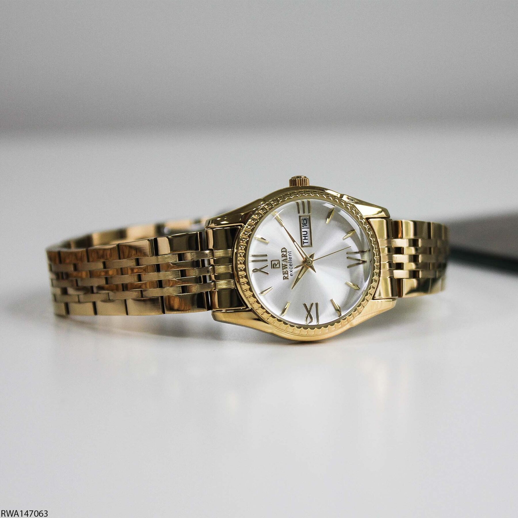 Reward RWA147063 Çelik Kordonlu Kadın Kol Saati