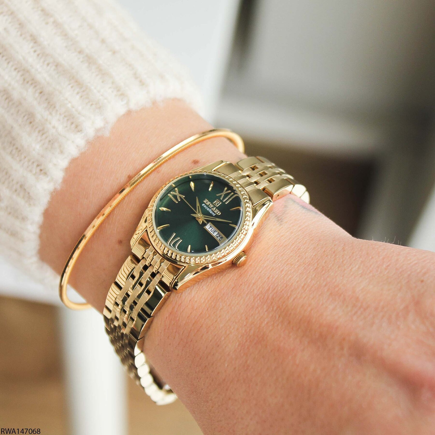 Reward RWA146964 Steel Strap Women Watch