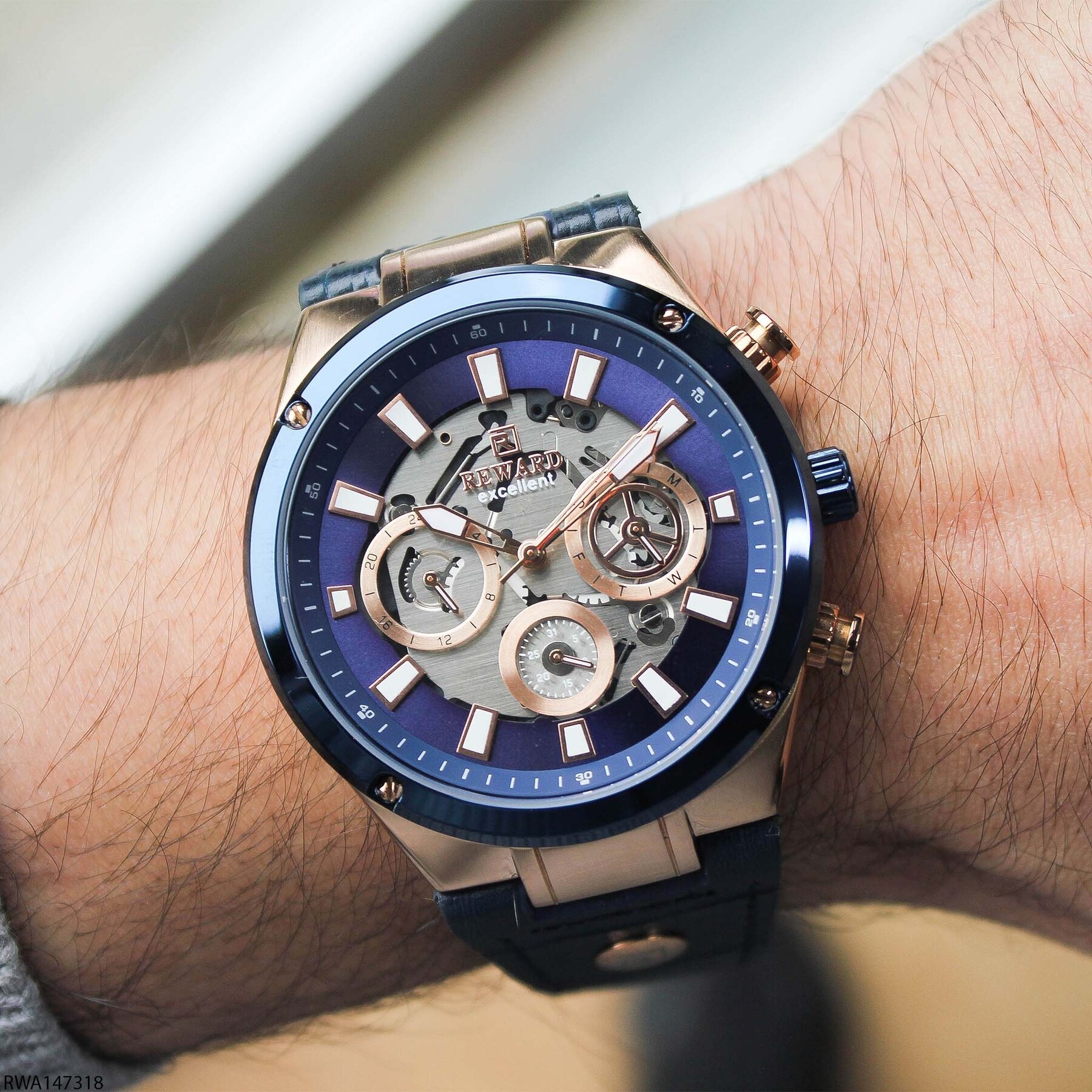 Reward RWA147318 Deri Kordonlu Erkek Kol Saati