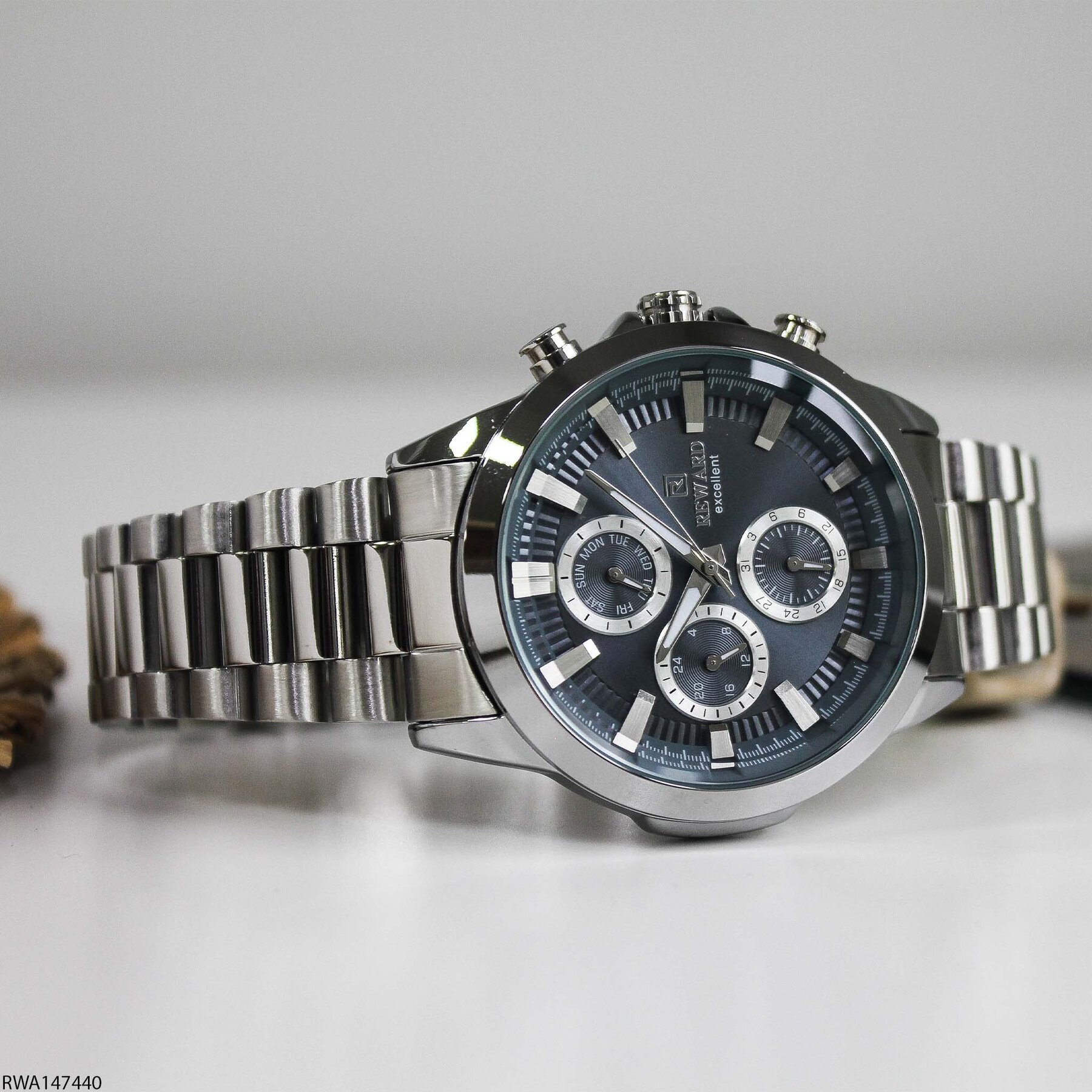 Reward RWA147154 Steel Strap Men Watch