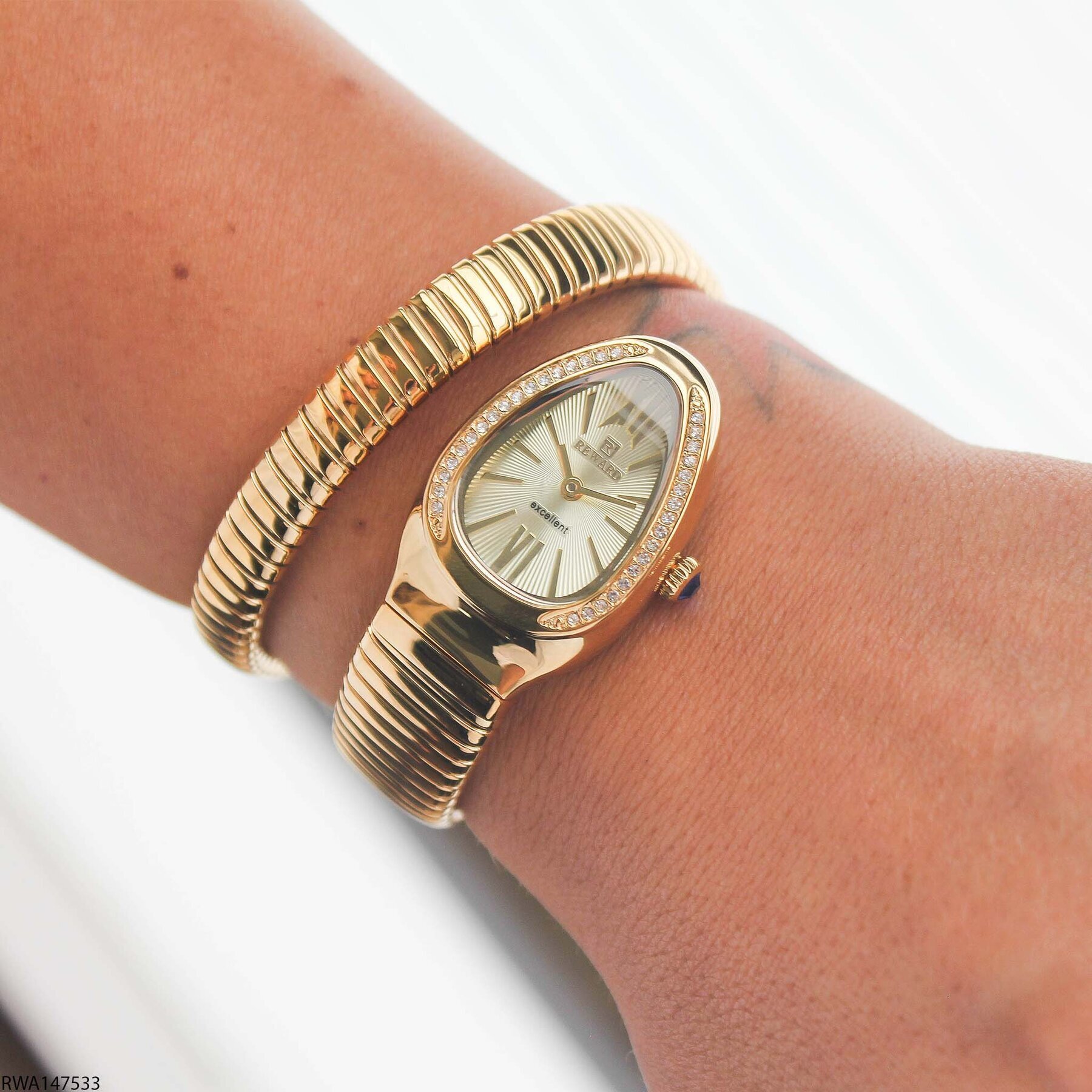 Reward RWA147533 Çelik Kordonlu Kadın Kol Saati