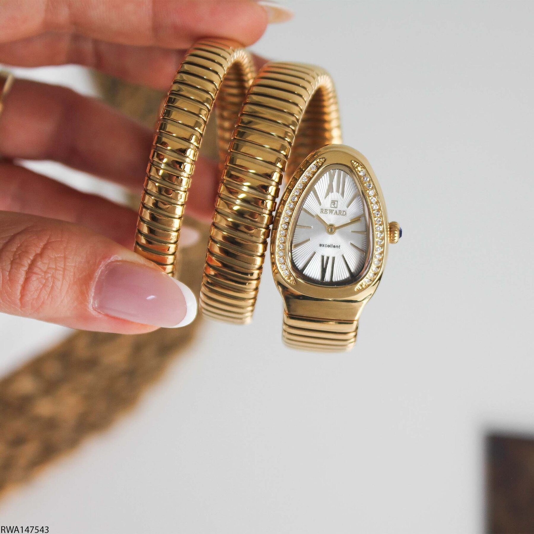 Reward RWA147543 Çelik Kordonlu Kadın Kol Saati