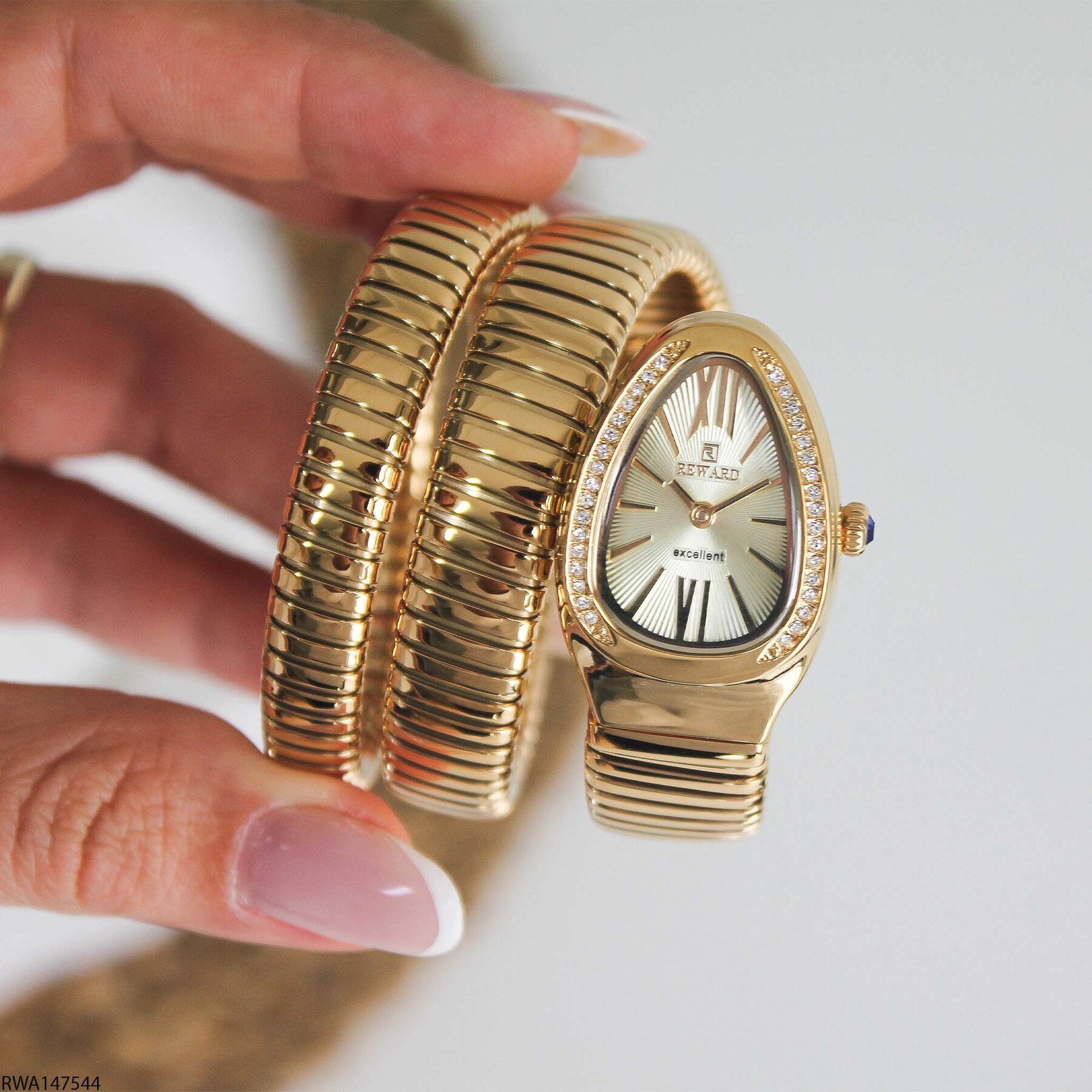 Reward RWA147544 Çelik Kordonlu Kadın Kol Saati