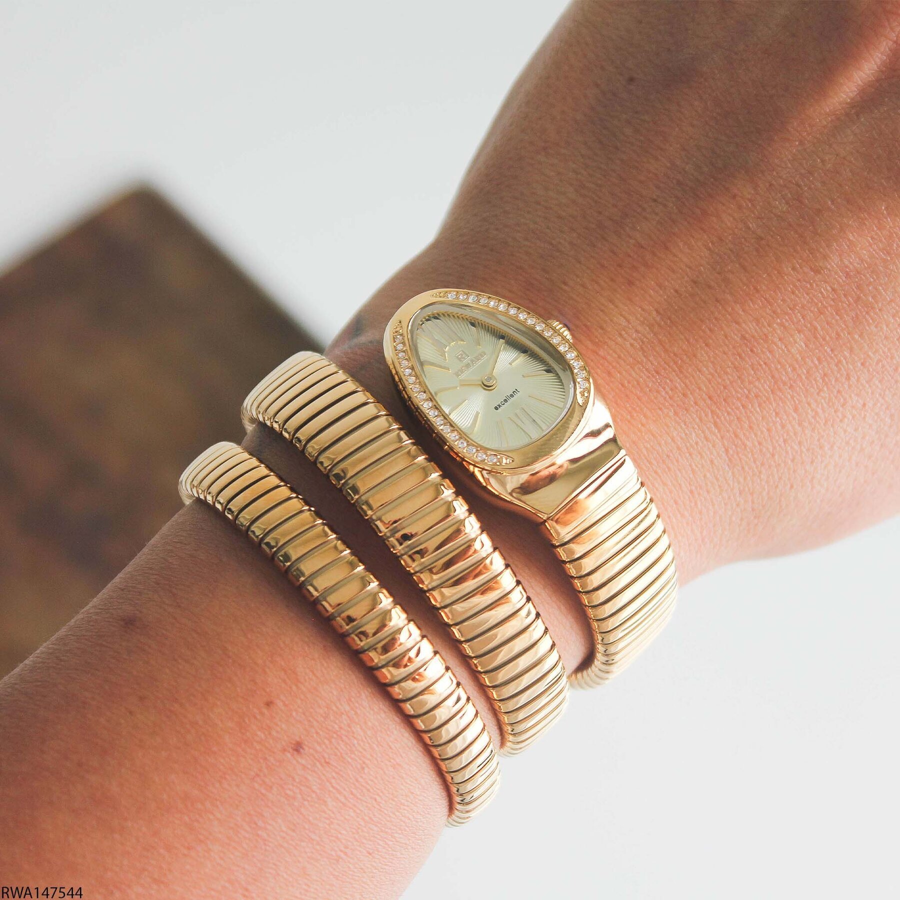 Reward RWA147544 Çelik Kordonlu Kadın Kol Saati