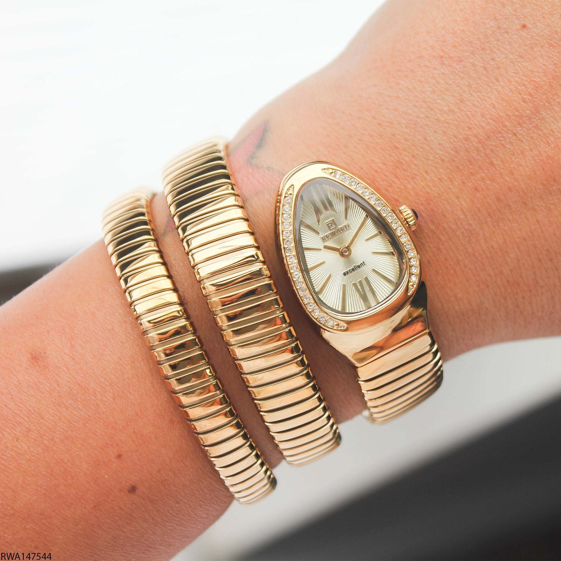 Reward RWA147544 Çelik Kordonlu Kadın Kol Saati