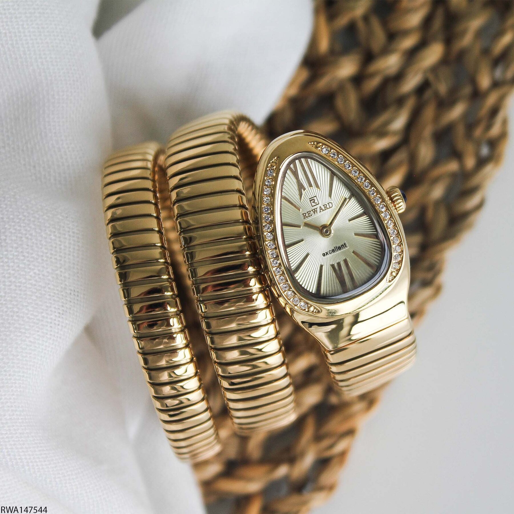 Reward RWA147544 Çelik Kordonlu Kadın Kol Saati