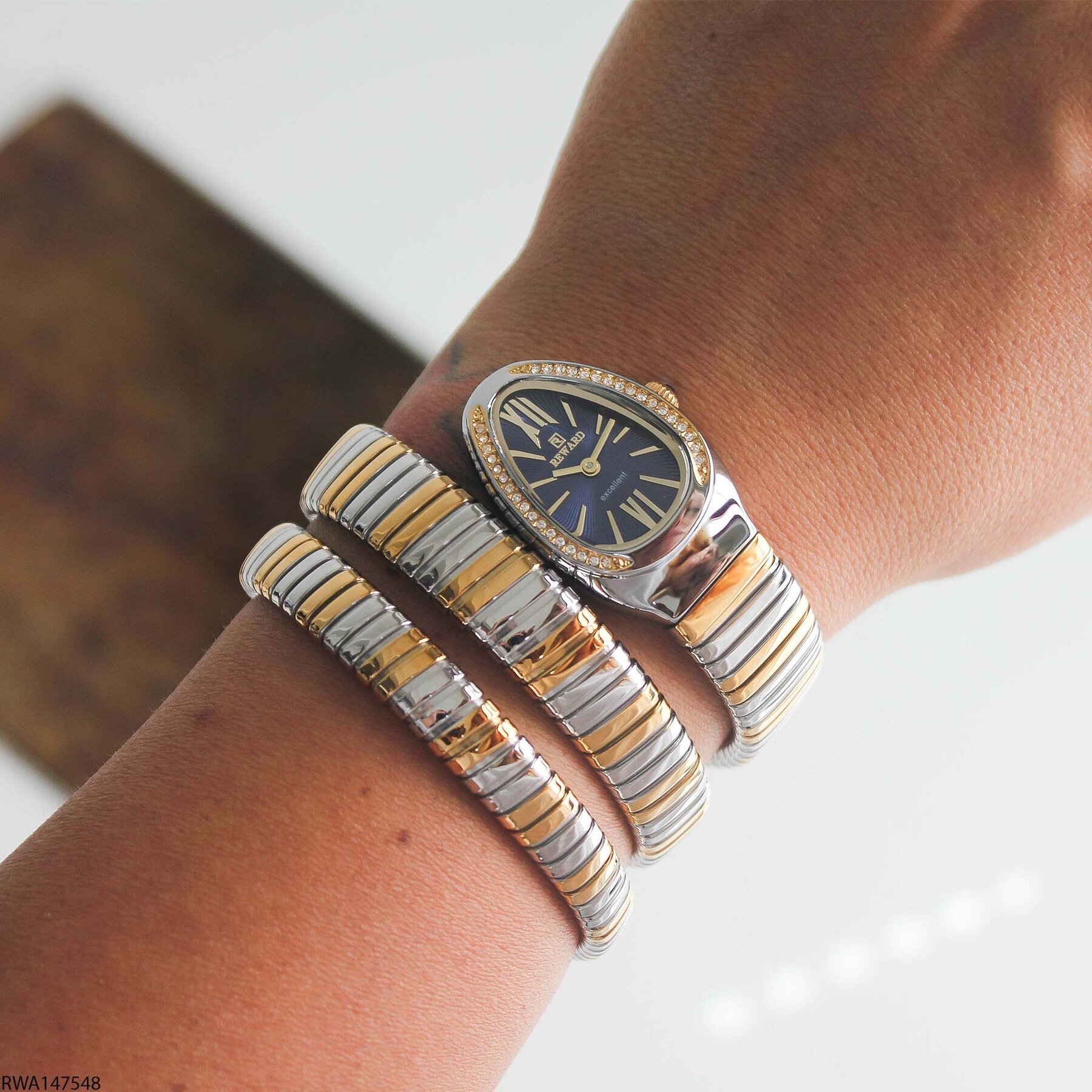 Reward RWA147548 Çelik Kordonlu Kadın Kol Saati