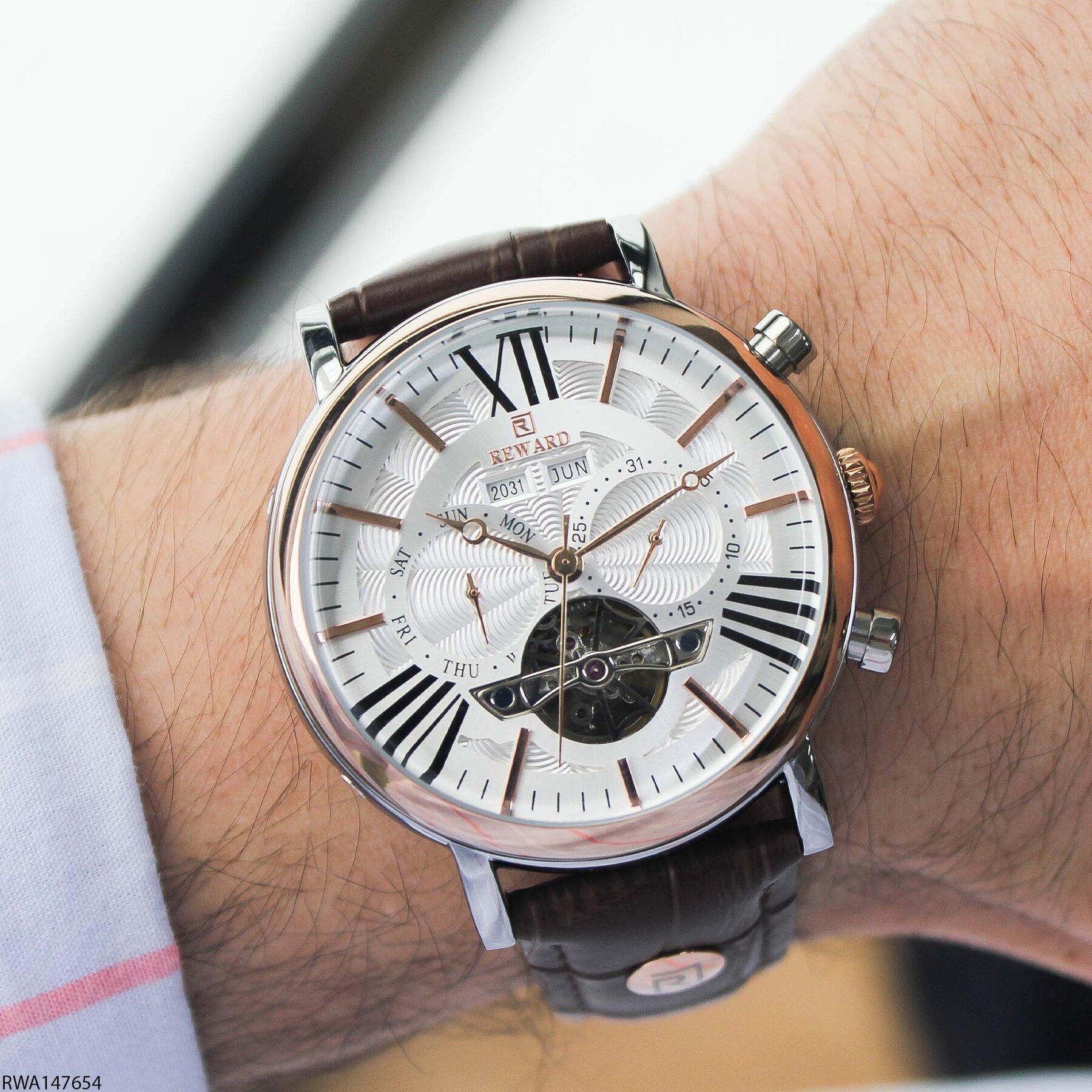Reward RWA147654 Deri Kordonlu Otomatik Erkek Kol Saati