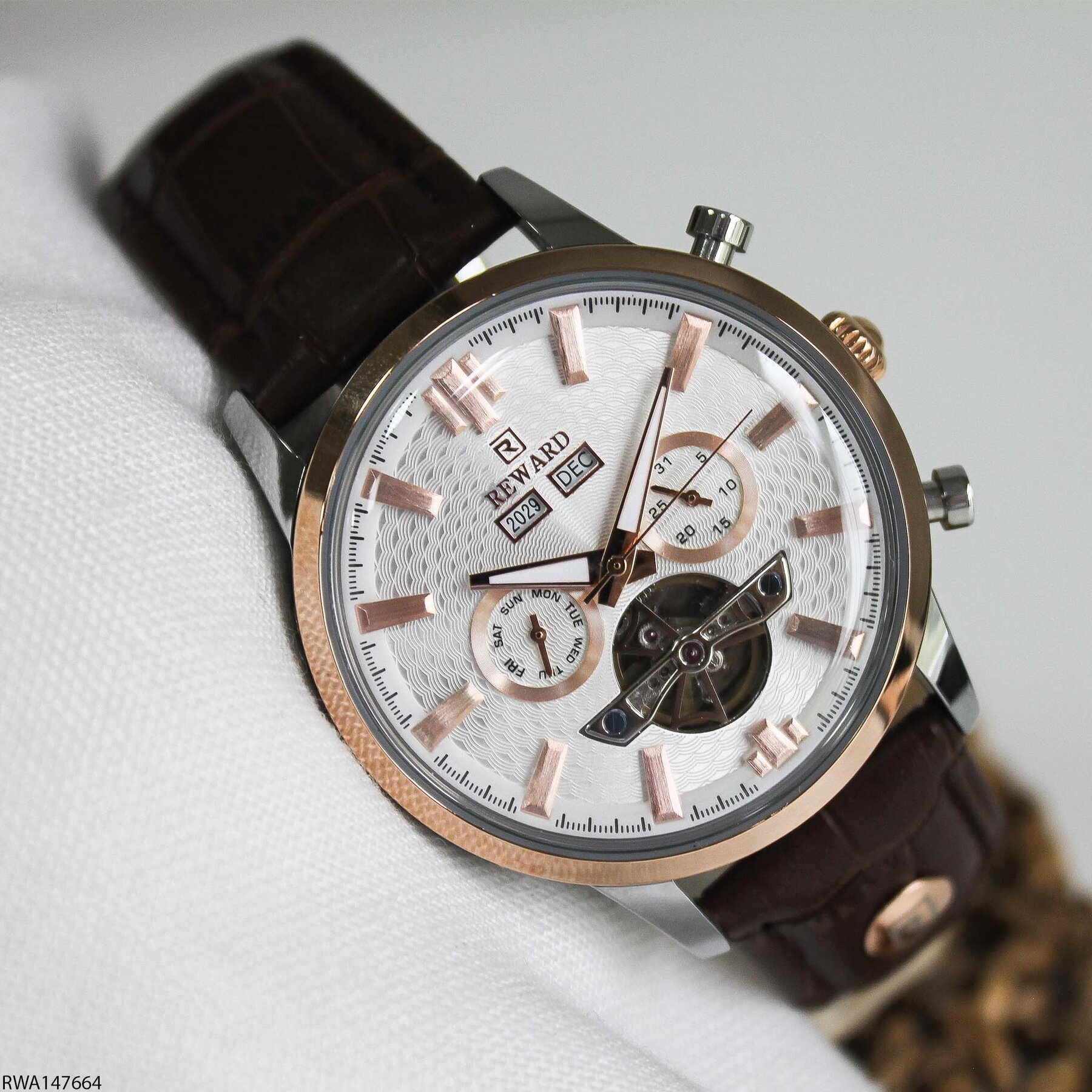 Reward RWA147154 Steel Strap Men Watch