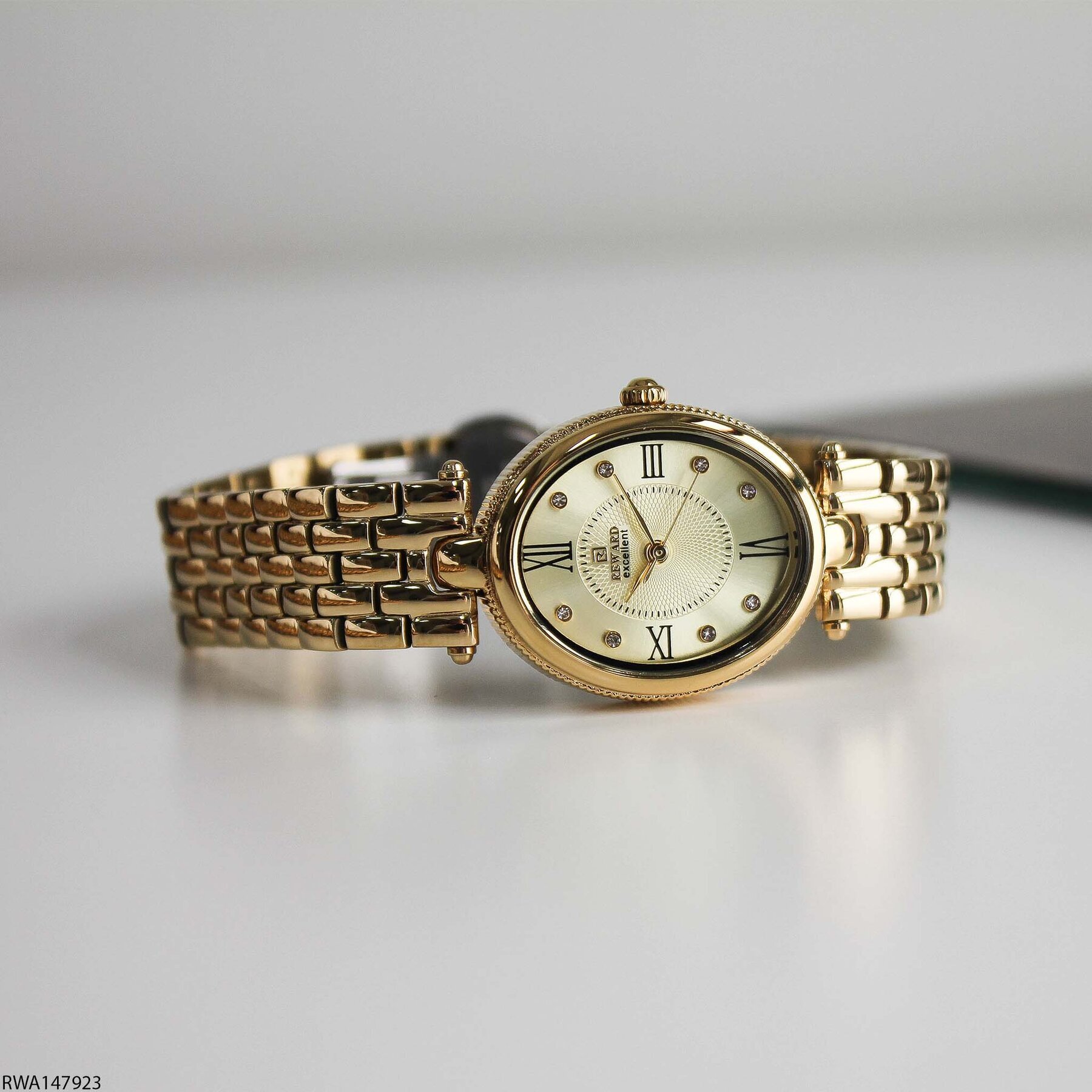 Reward RWA147923 Çelik Kordonlu Kadın Kol Saati