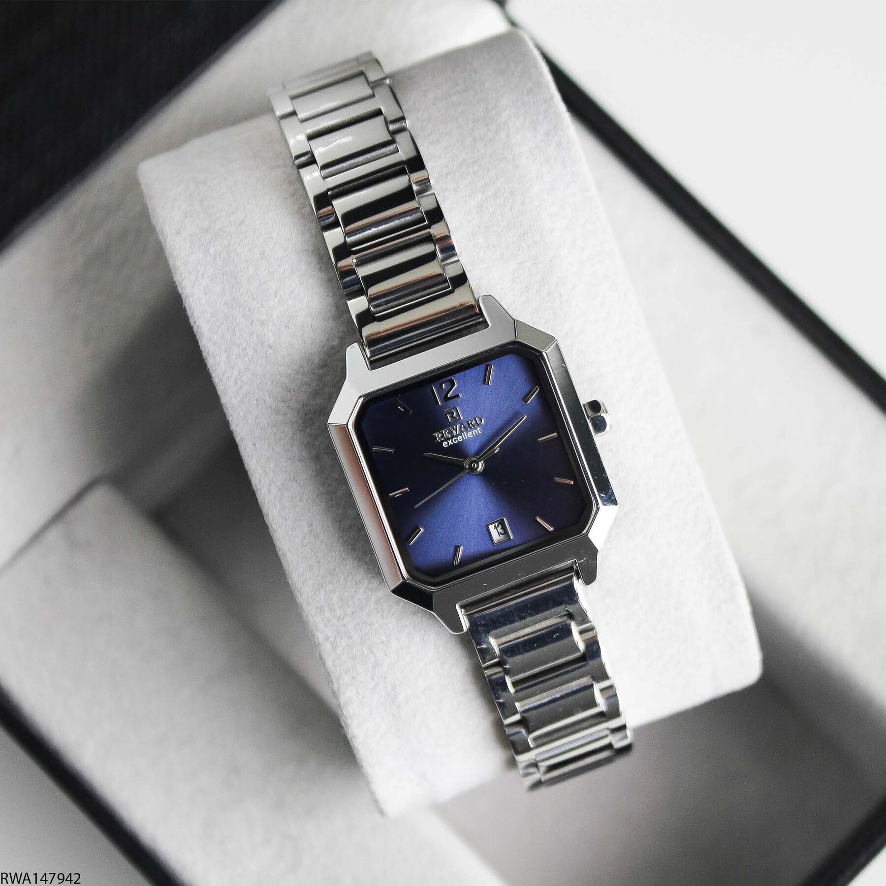 Reward RWA146964 Steel Strap Women Watch