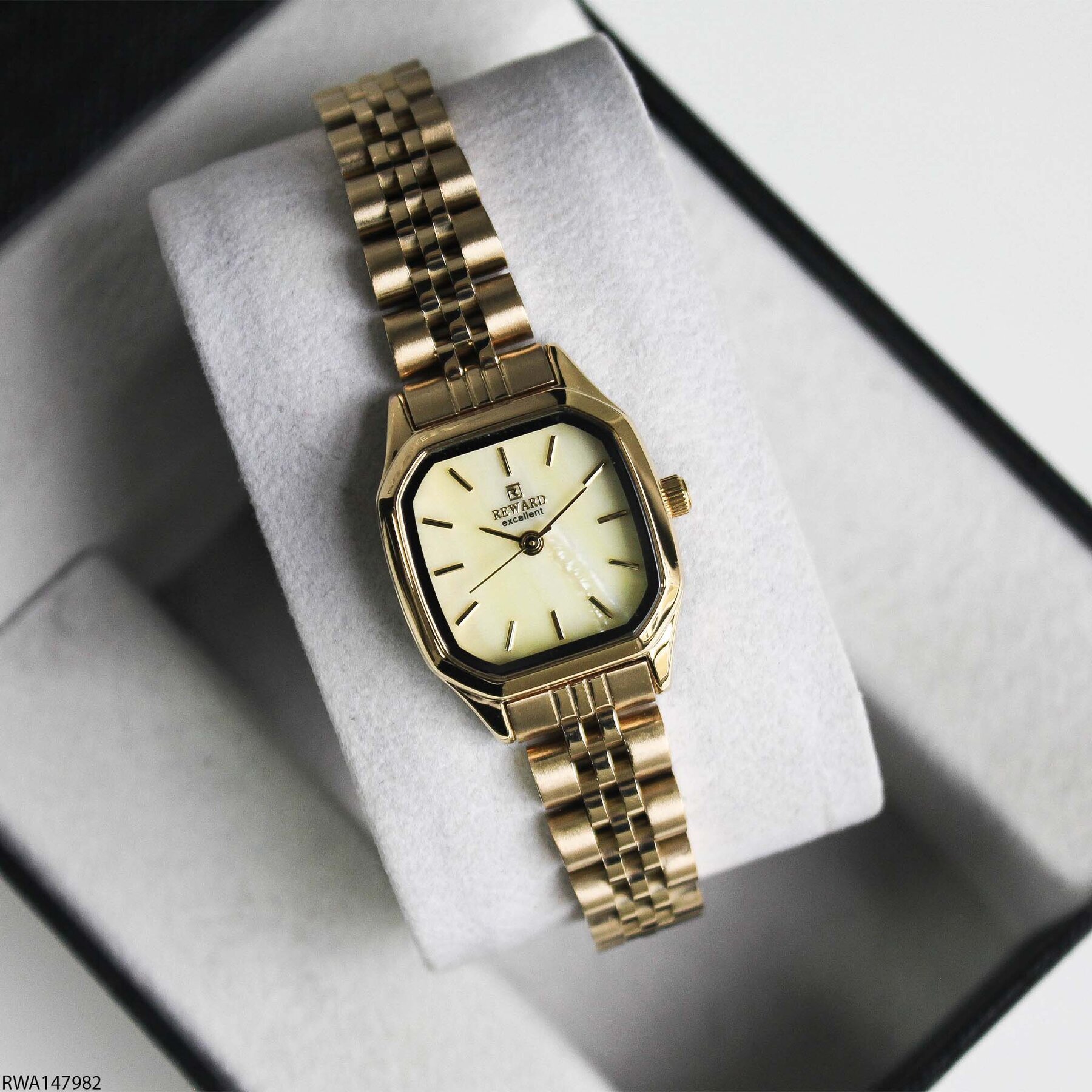 Reward RWA147982 Çelik Kordonlu Kadın Kol Saati