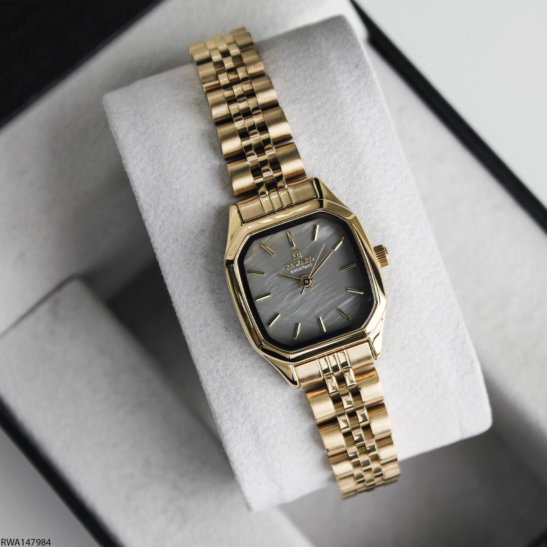 Reward RWA147984 Çelik Kordonlu Kadın Kol Saati