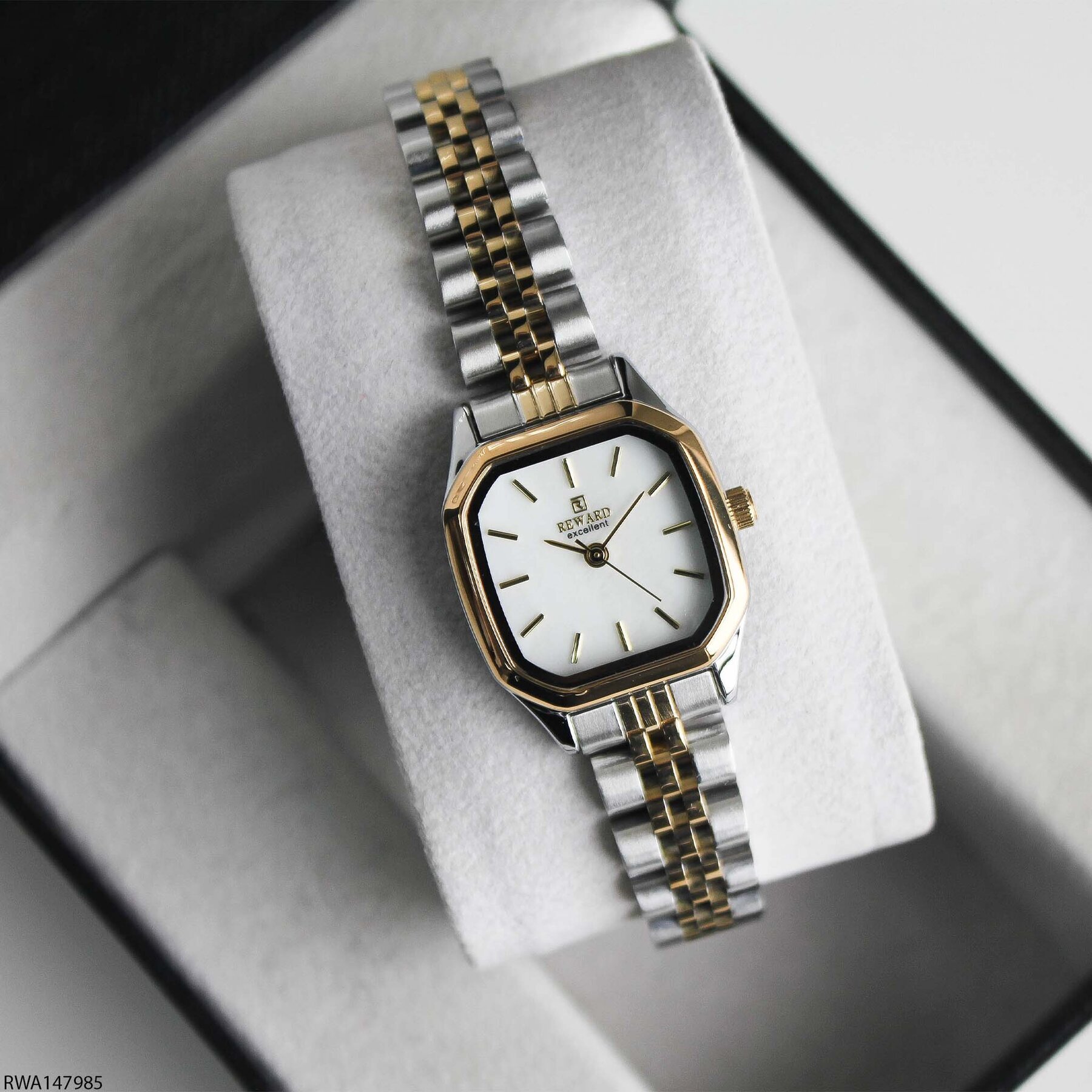 Reward RWA146964 Steel Strap Women Watch