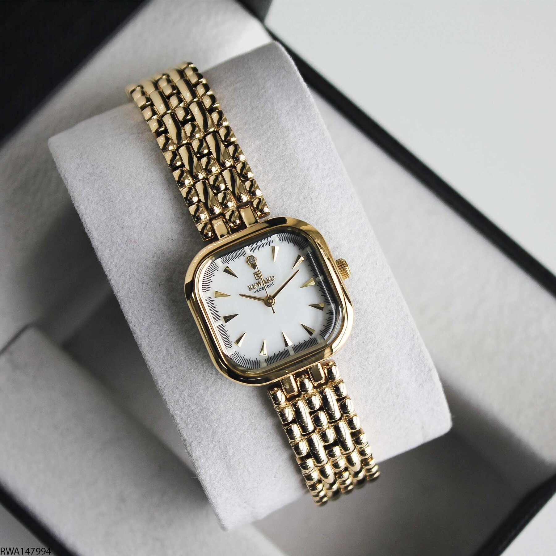 Reward RWA146964 Steel Strap Women Watch