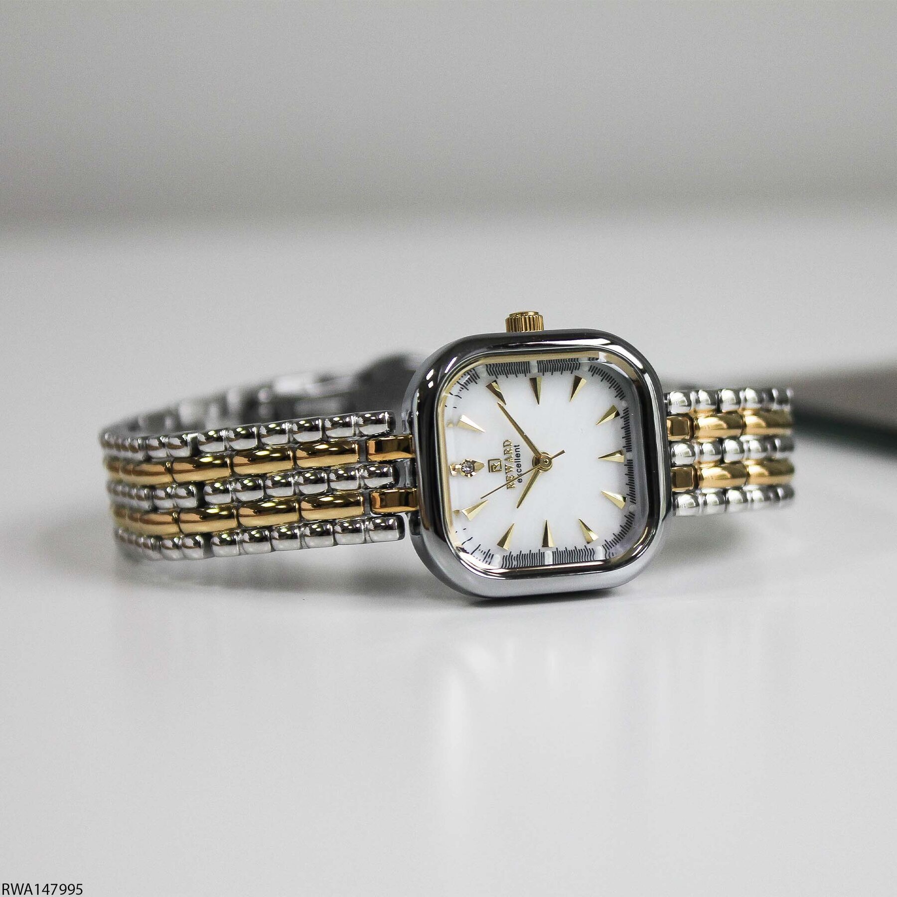 Reward RWA147995 Çelik Kordonlu Kadın Kol Saati