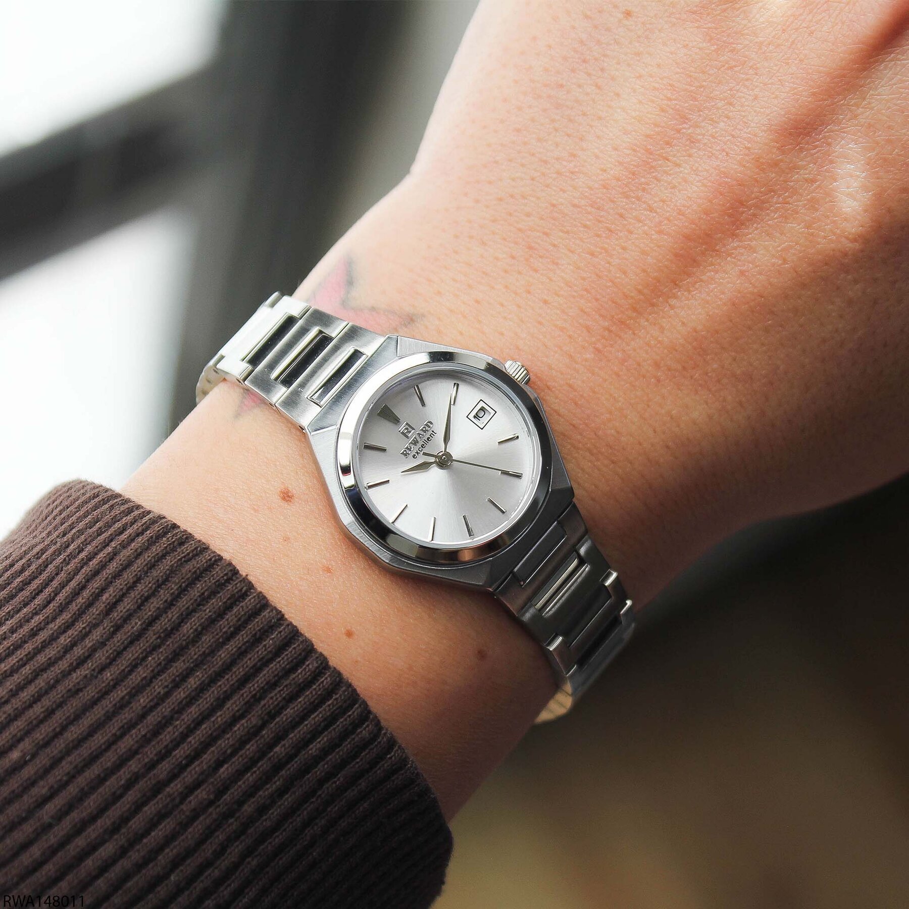 Reward RWA148011 Çelik Kordonlu Kadın Kol Saati