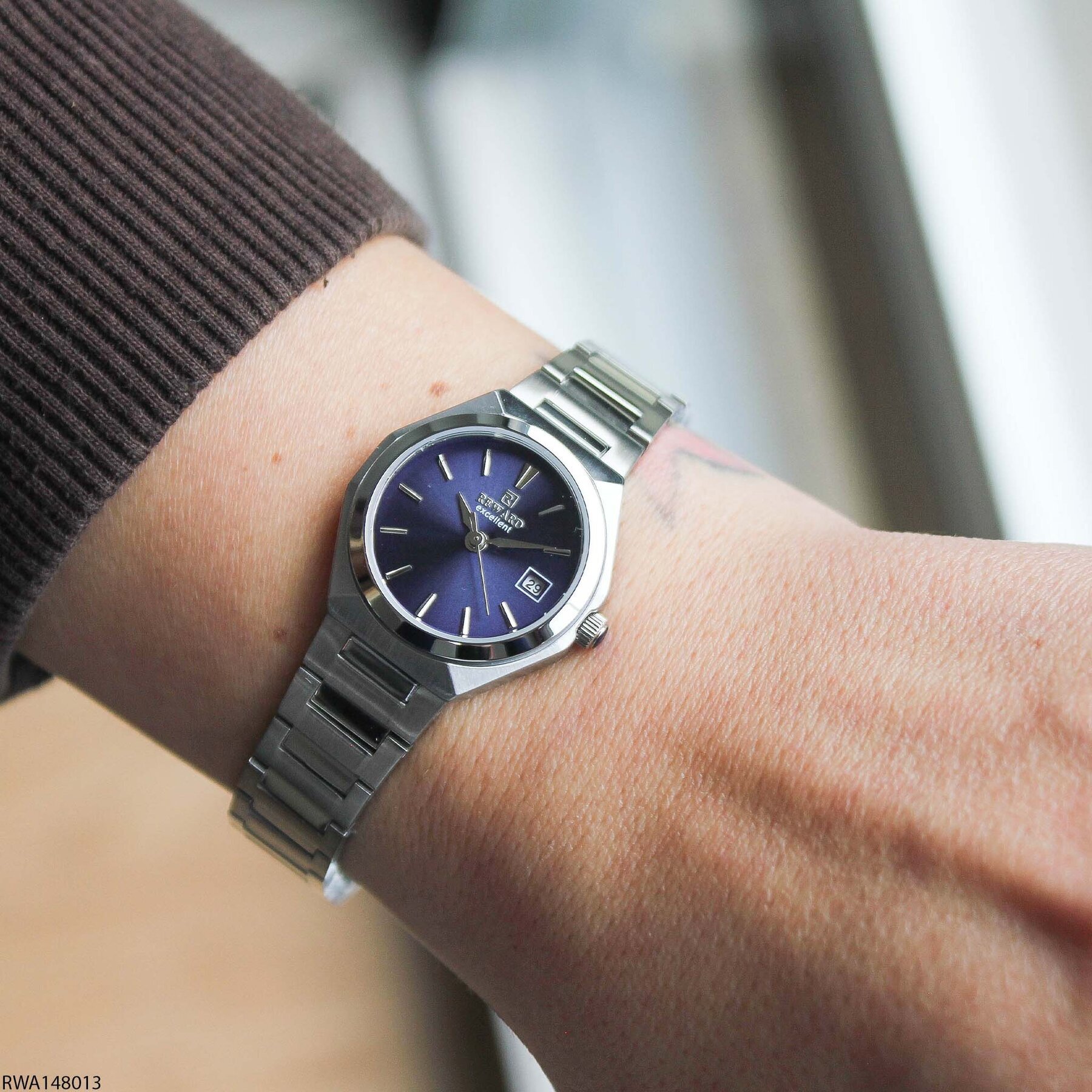 Reward RWA148013 Çelik Kordonlu Kadın Kol Saati