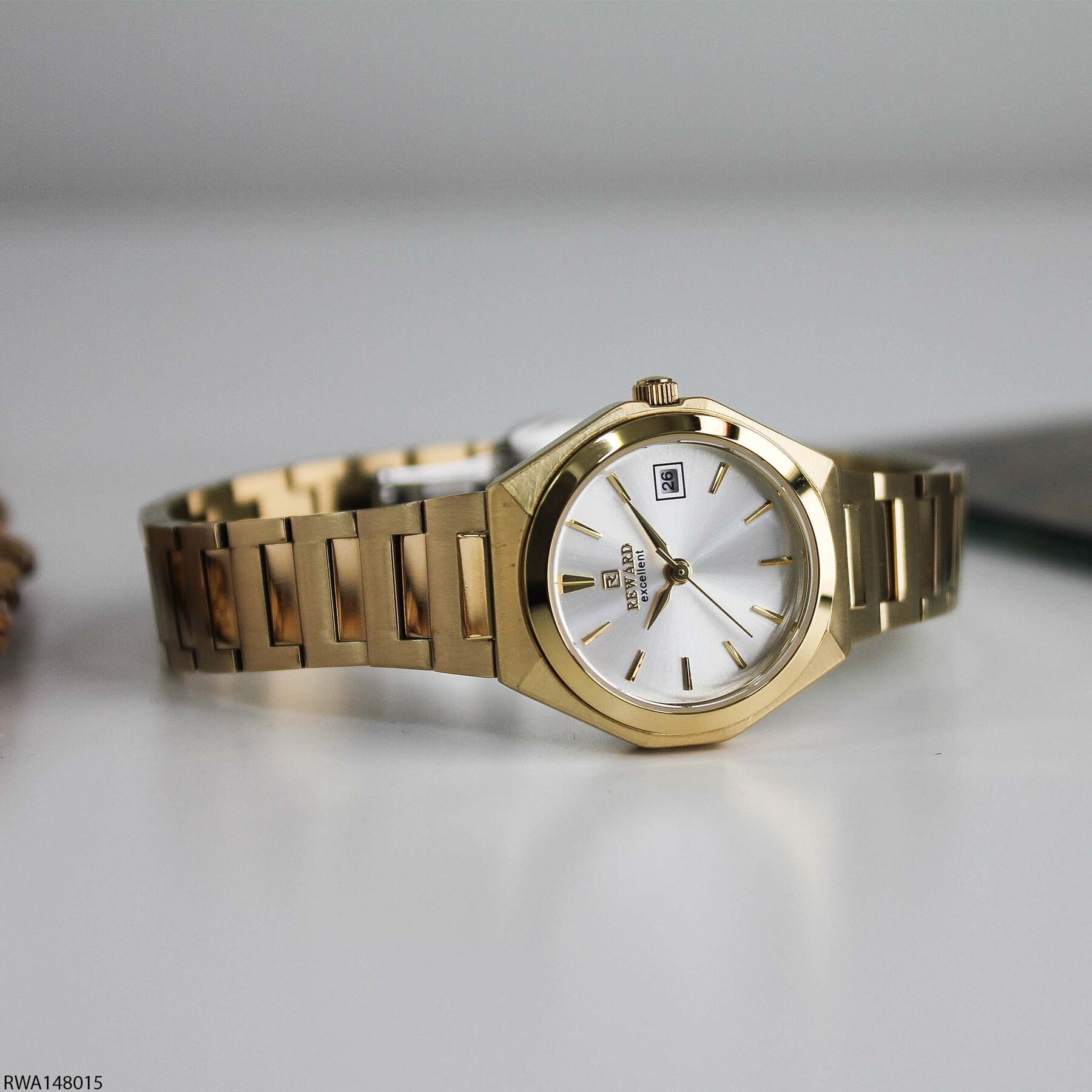 Reward RWA148015 Çelik Kordonlu Kadın Kol Saati