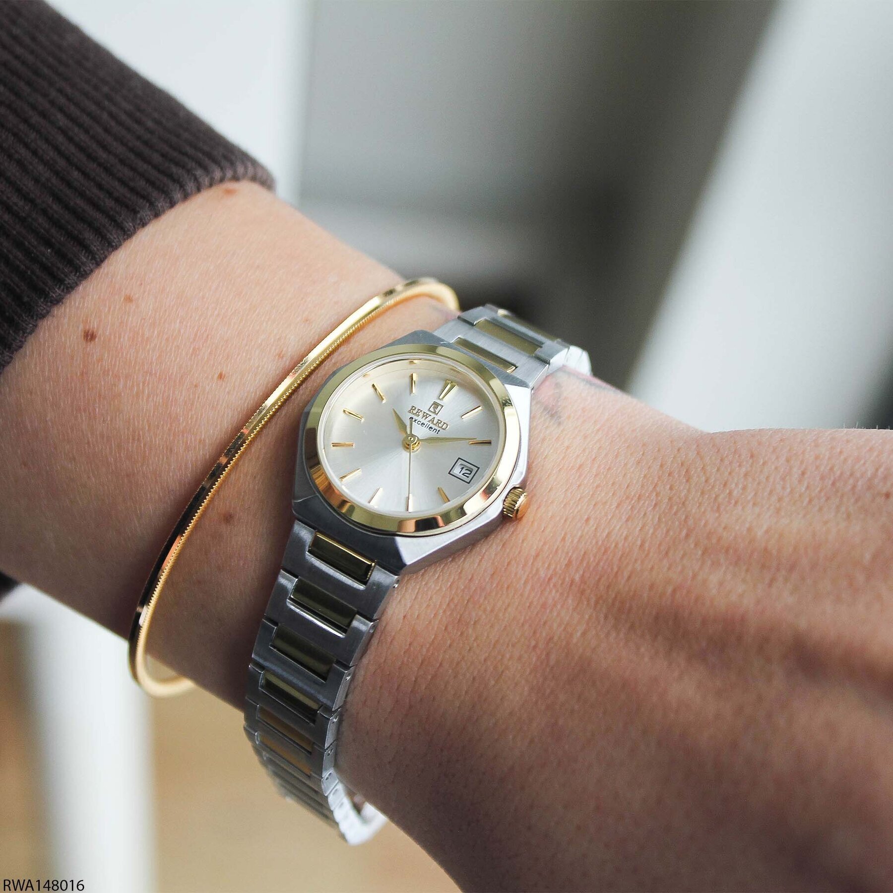 Reward RWA148016 Çelik Kordonlu Kadın Kol Saati