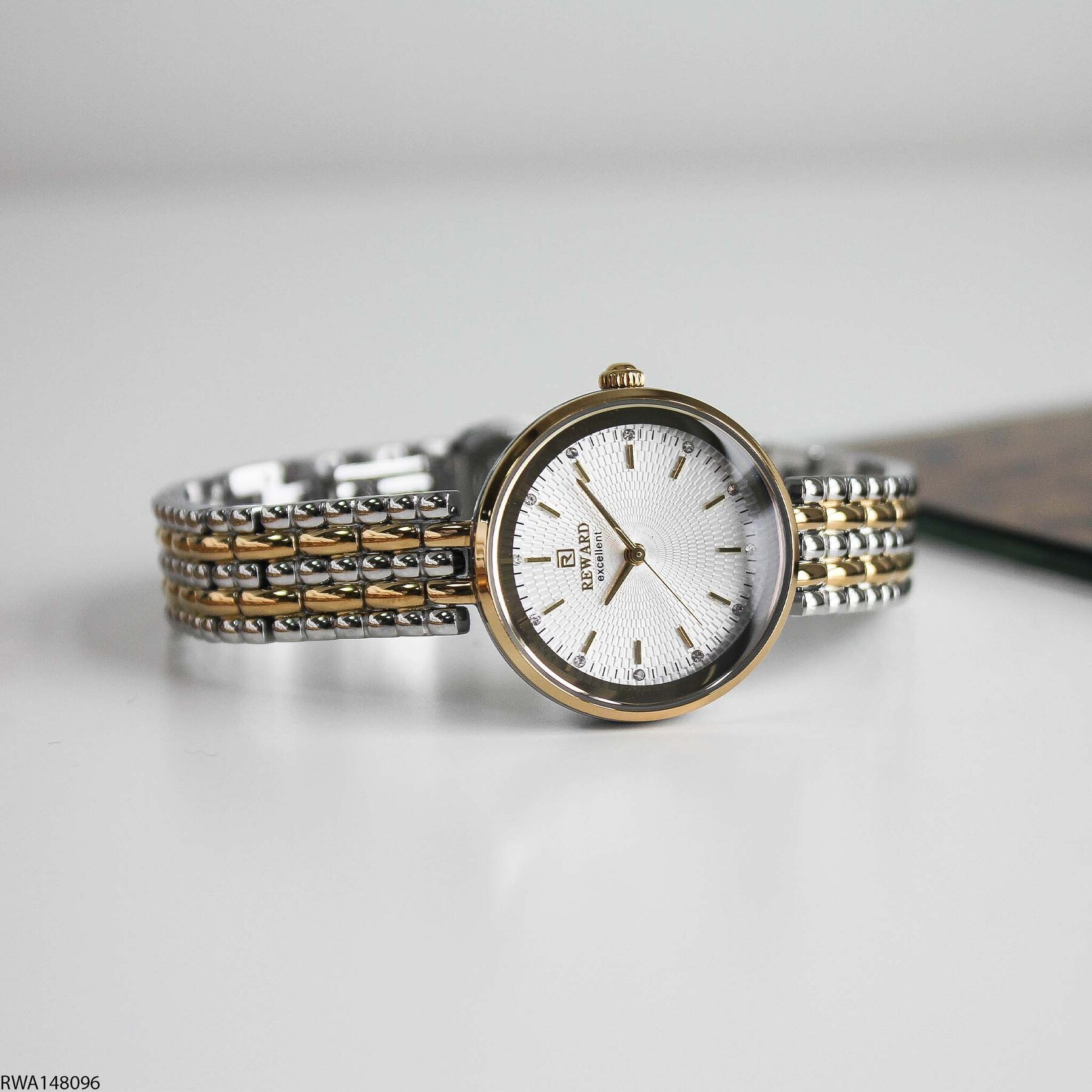 Reward RWA146964 Steel Strap Women Watch